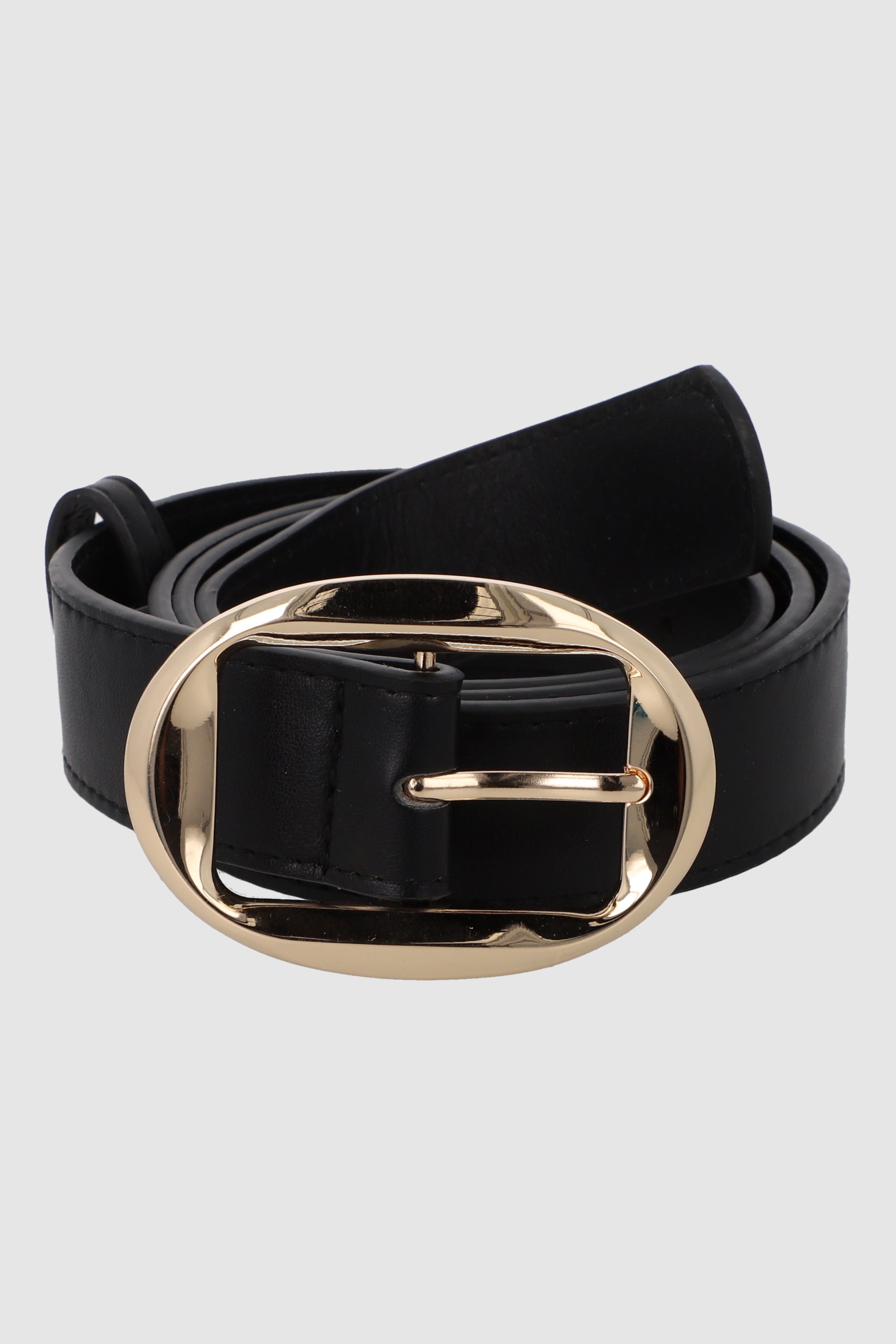 Cinturon liso hebilla ovalada metalica NEGRO