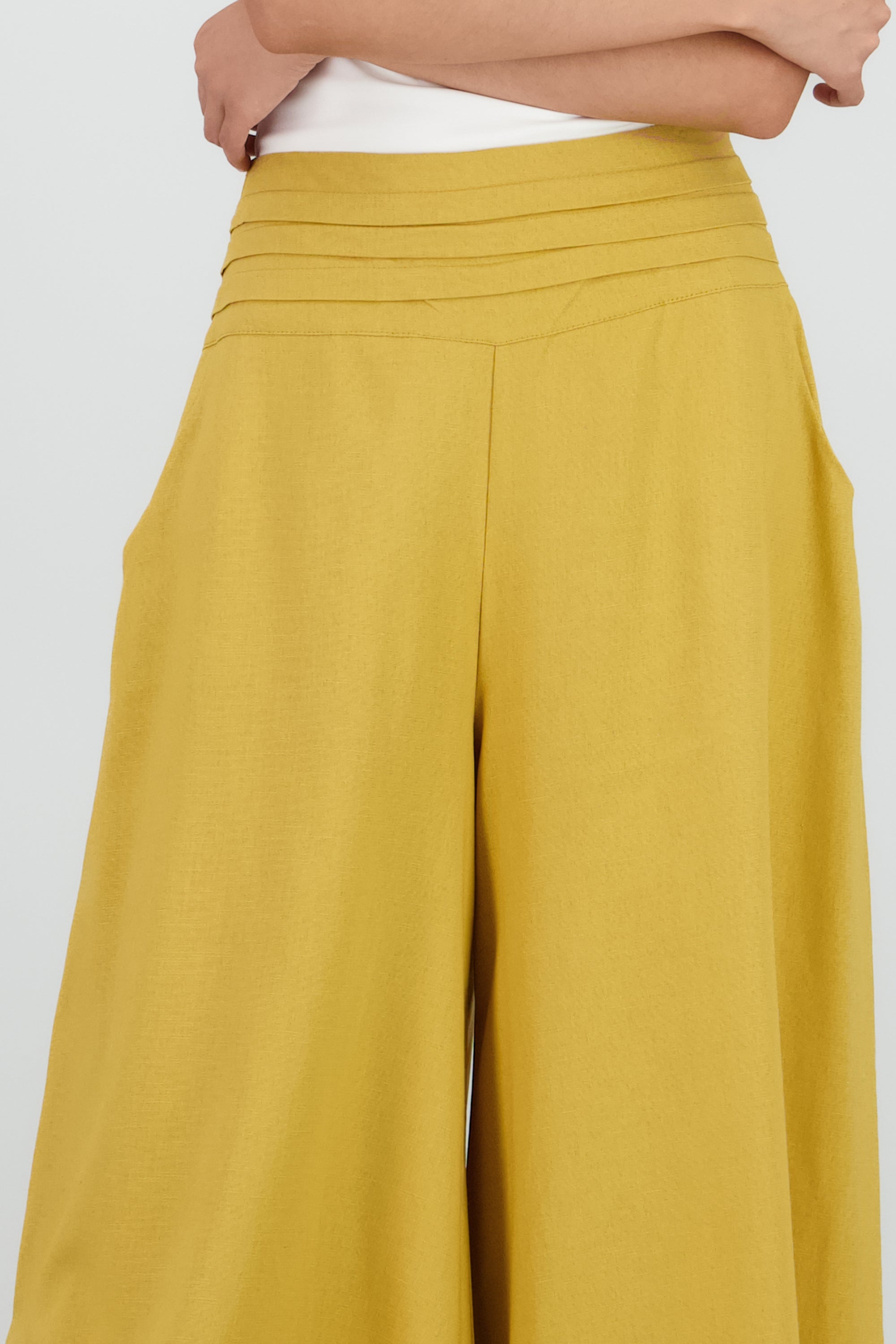Pantalones pretina CAMELLO