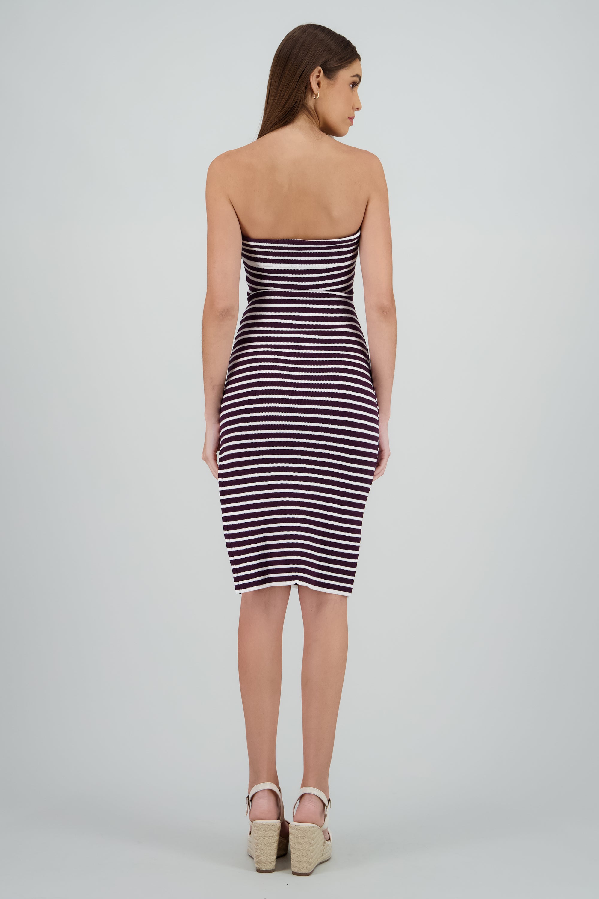 Vestido tejido mini detalle abertura CIRUELA