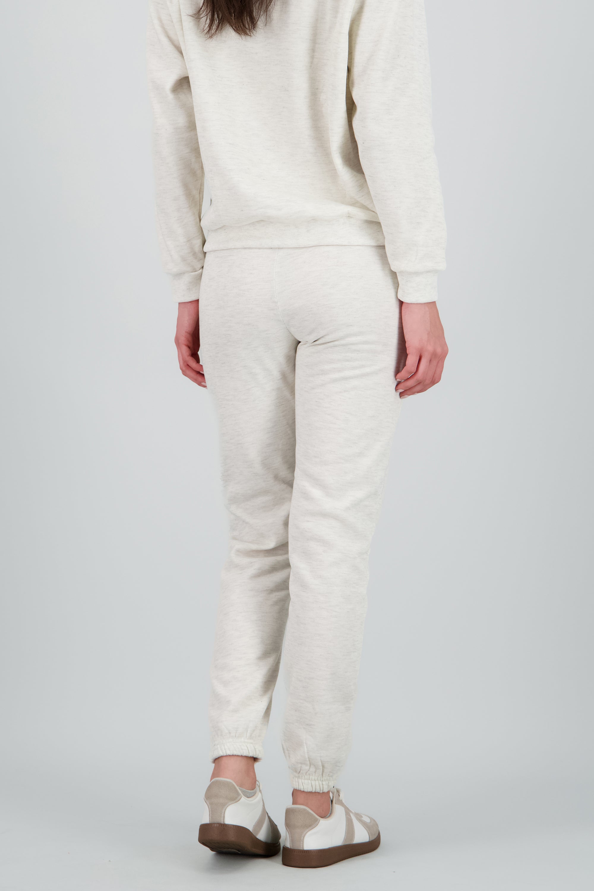 Jogger liso con bolsas ARENA