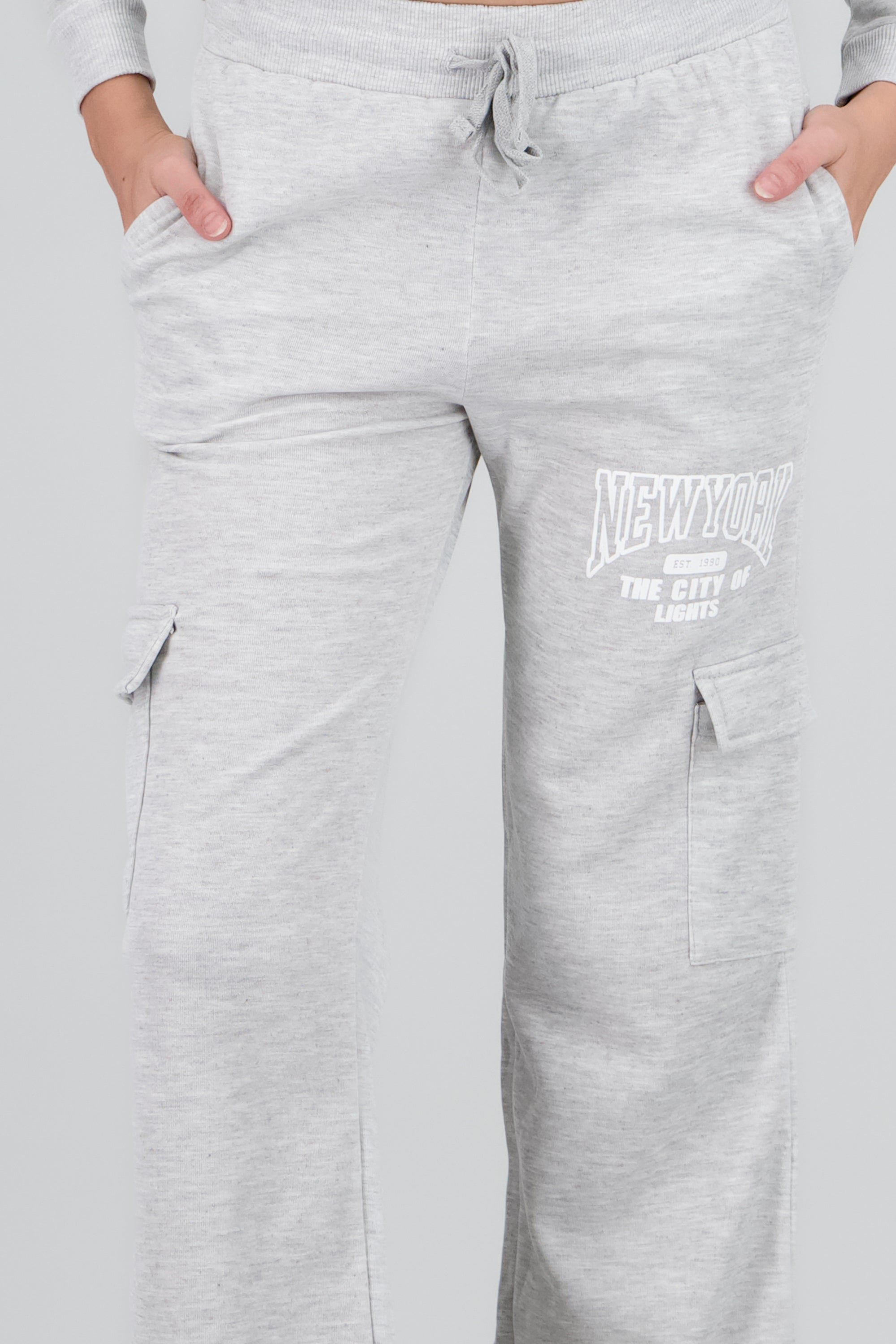 Jogger amplio cargo estampado GRIS JASPE