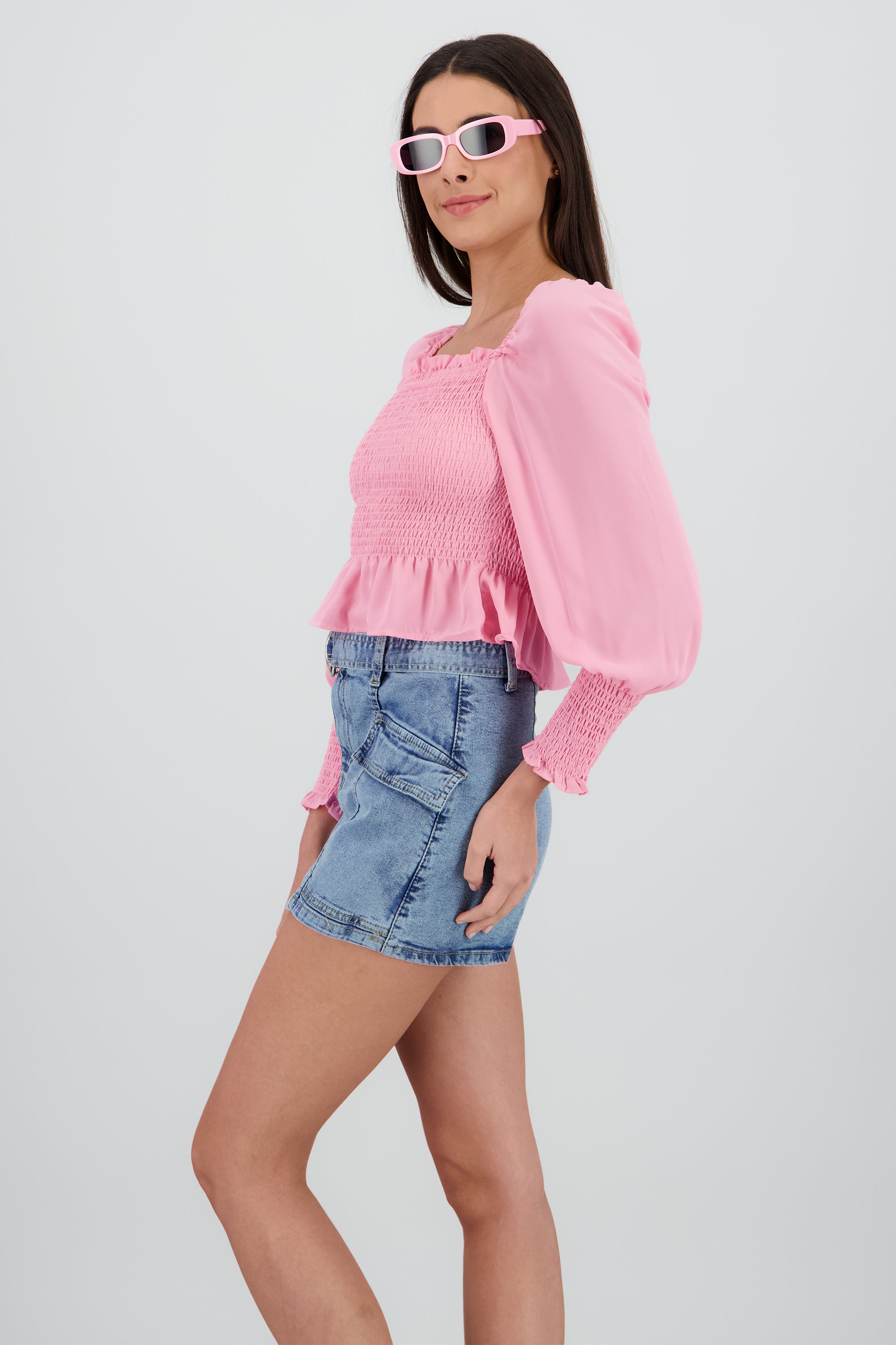 Top manga larga abullonada detalle smock ROSA