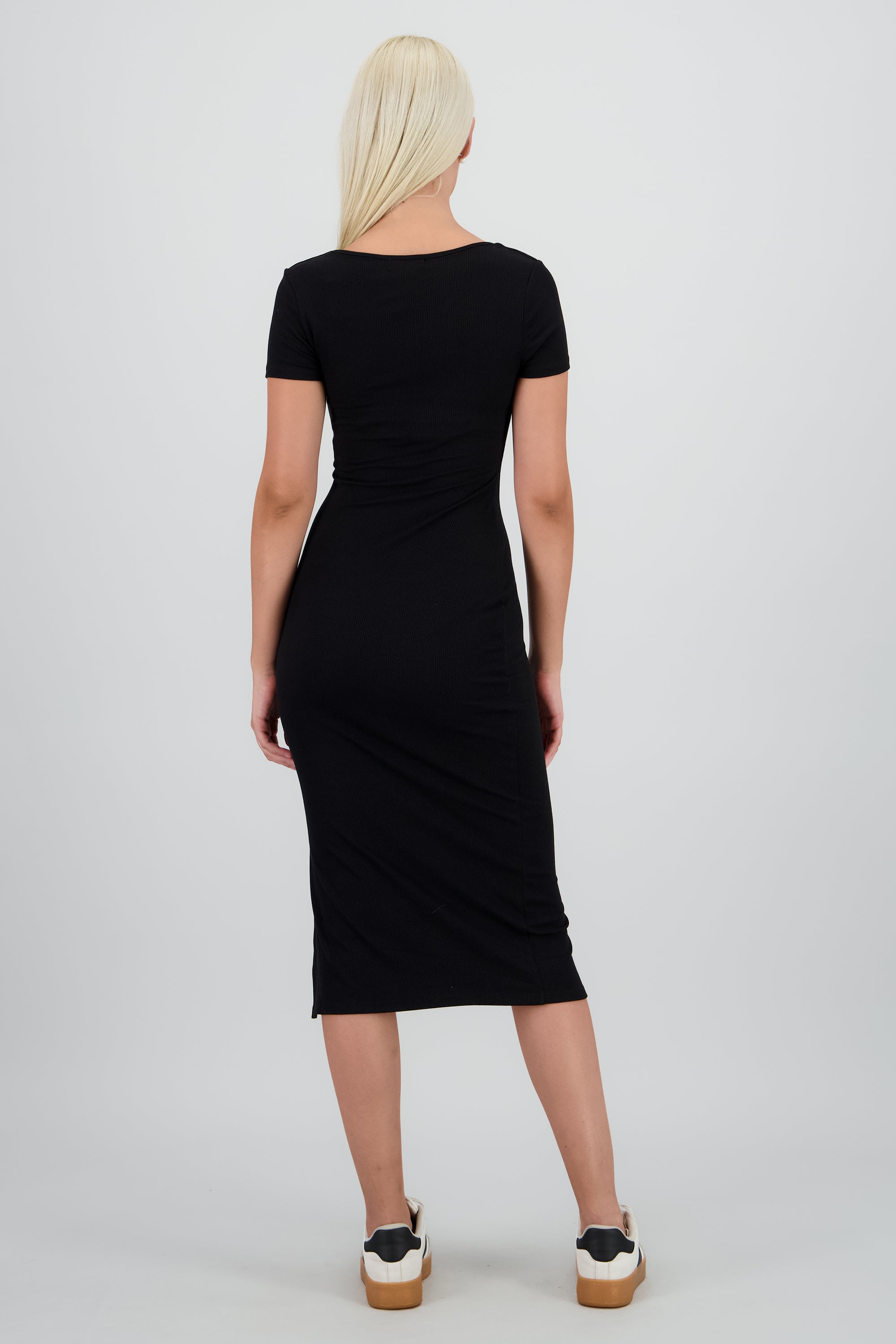 Vestido maxi escote cuadrado NEGRO