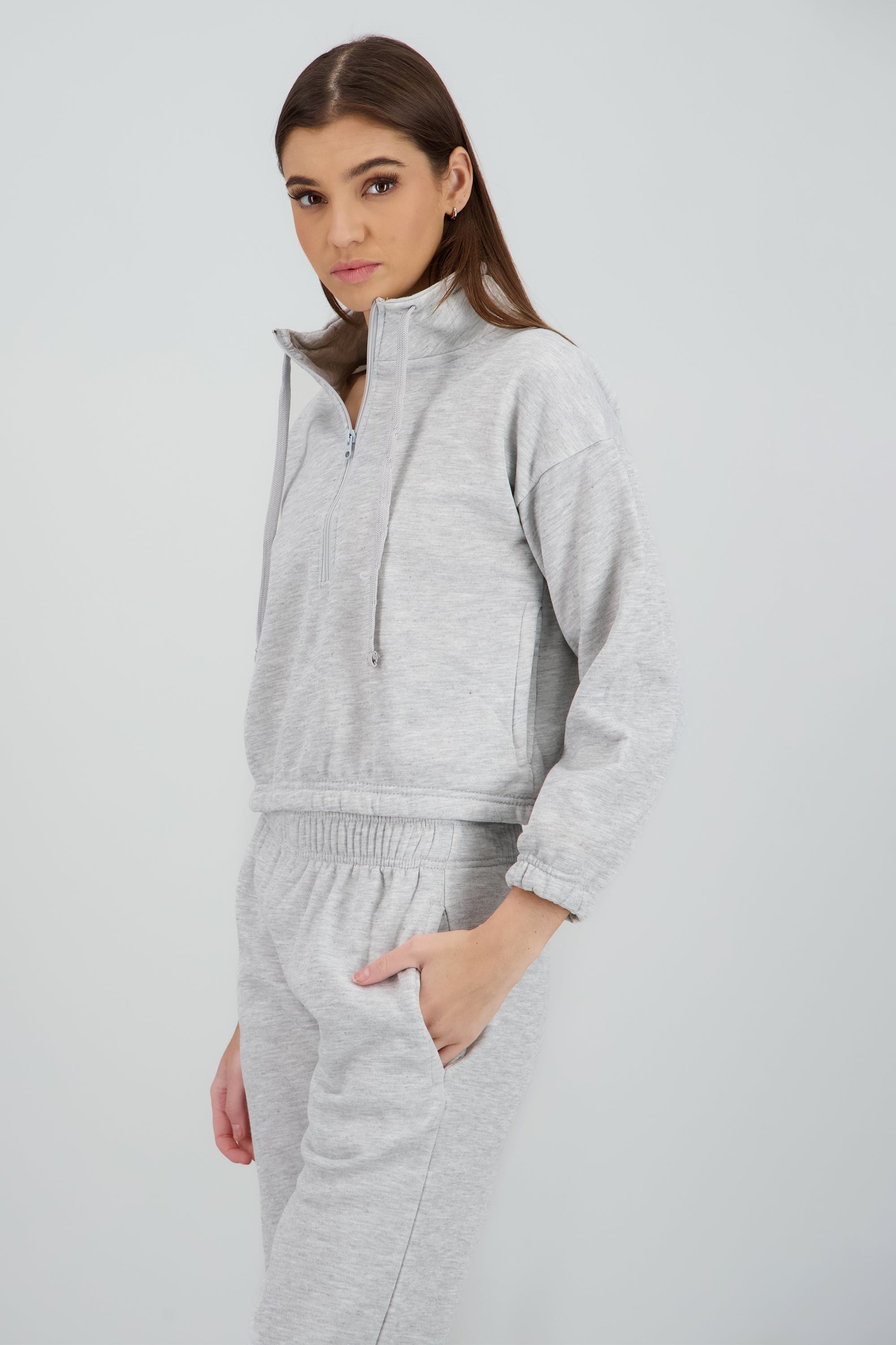 Sudadera cuello alto con cierre GRIS CLARO