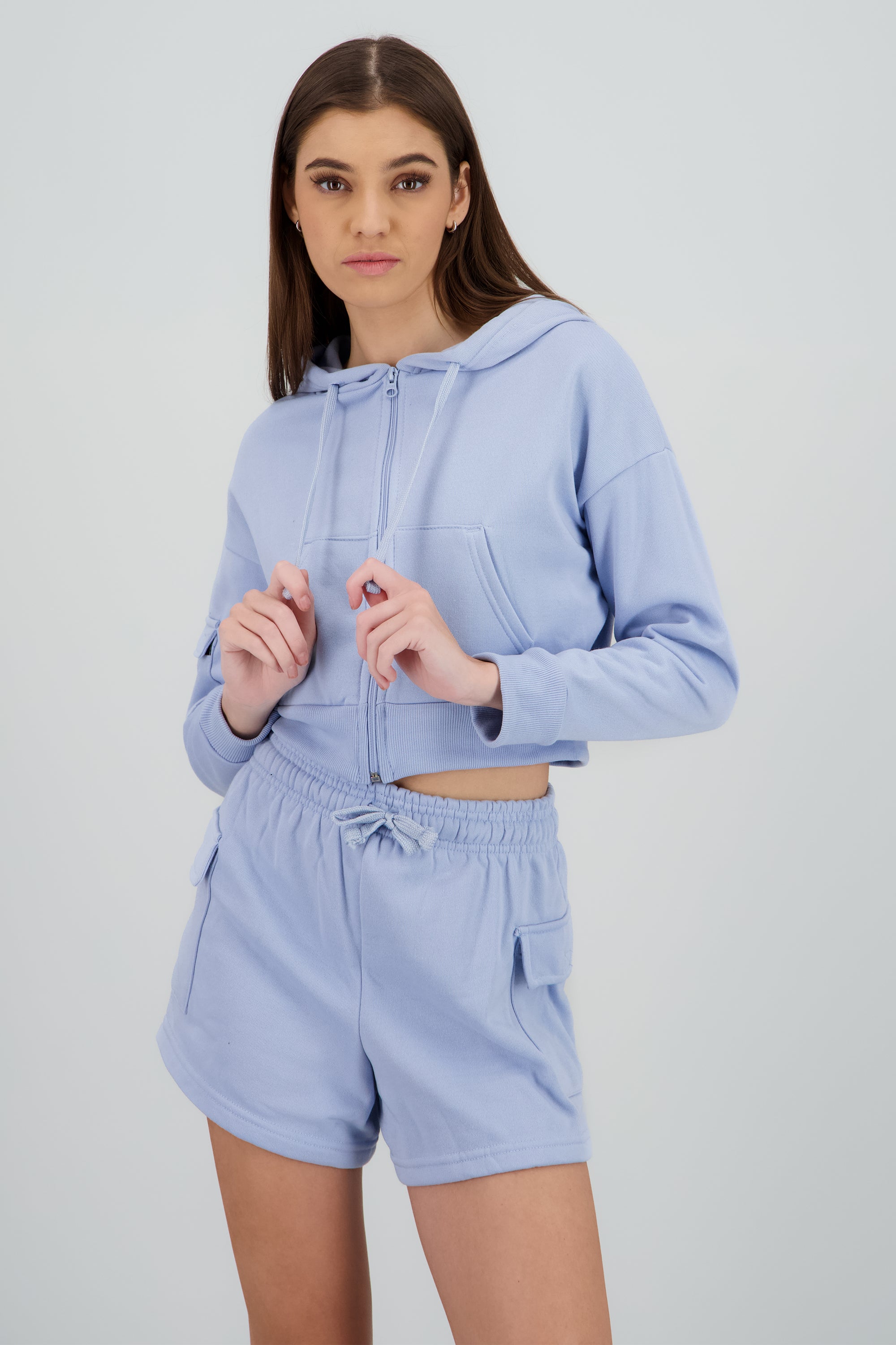 Sudadera cierre con bolsas cargo AZUL CIELO
