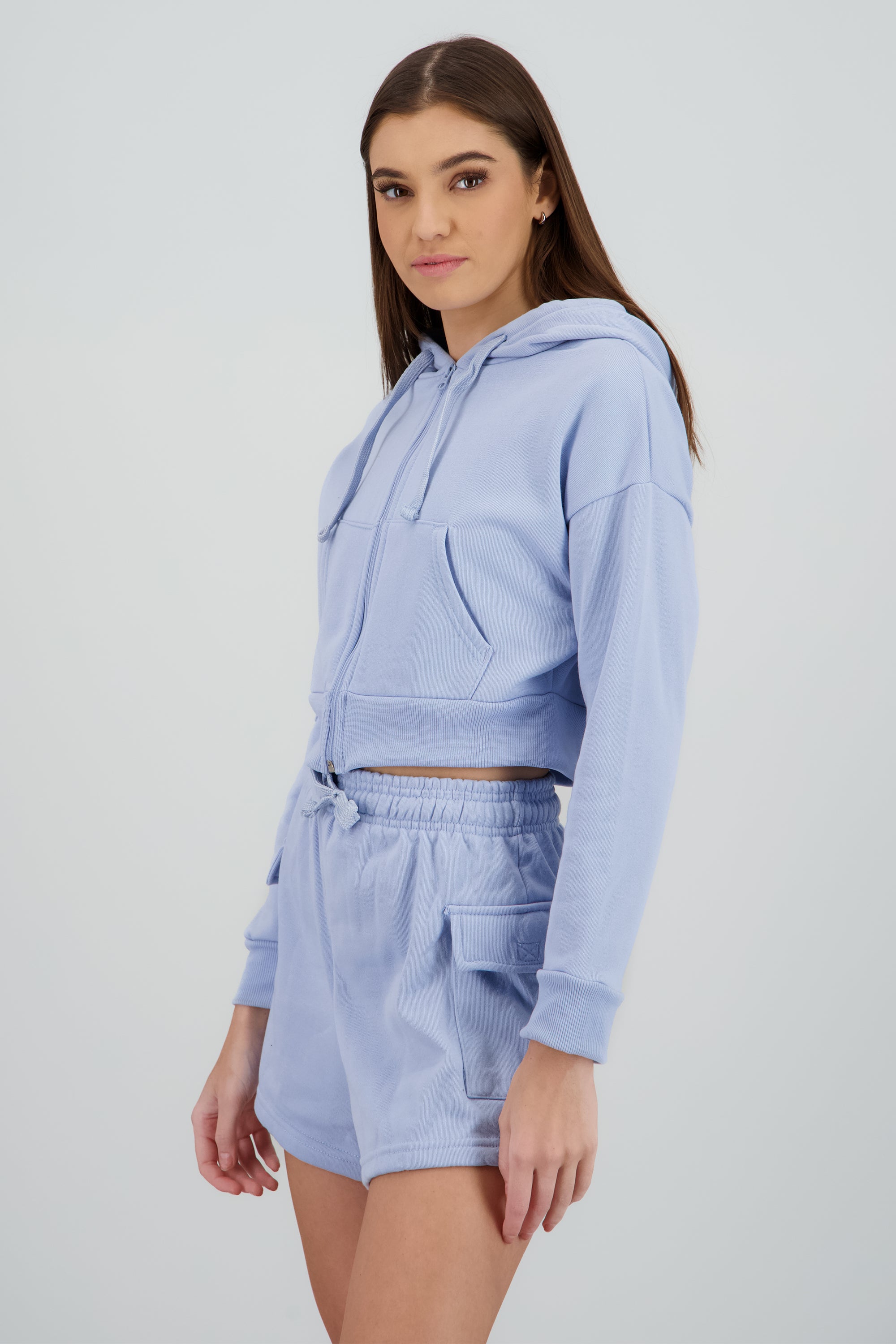 Sudadera cierre con bolsas cargo AZUL CIELO