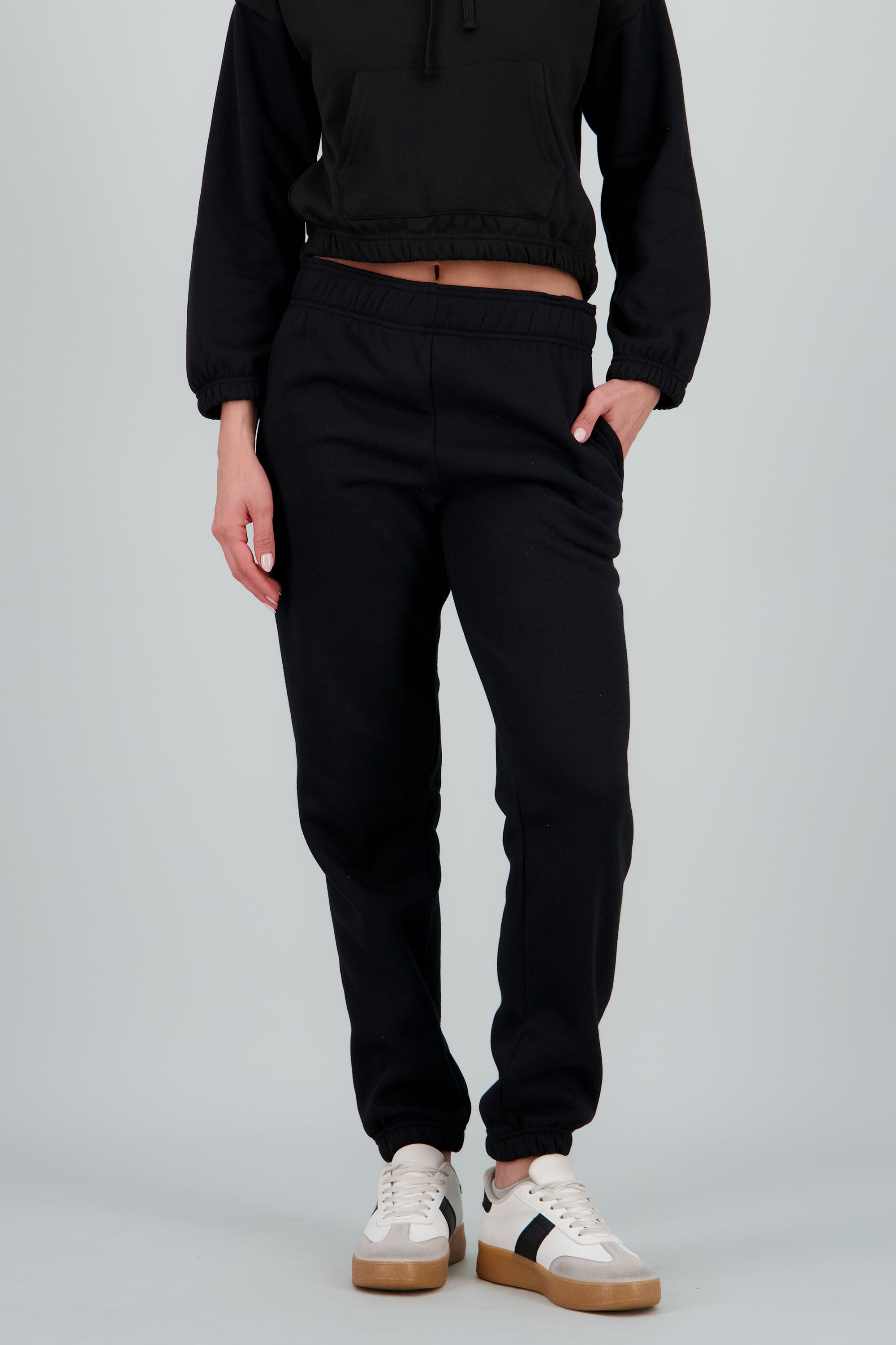 Jogger liso NEGRO