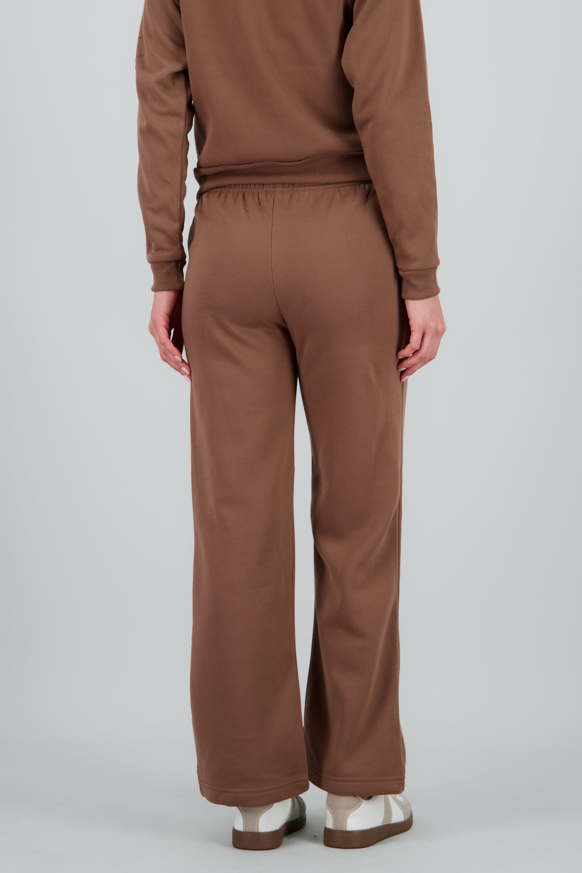 Jogger amplio liso CAFE