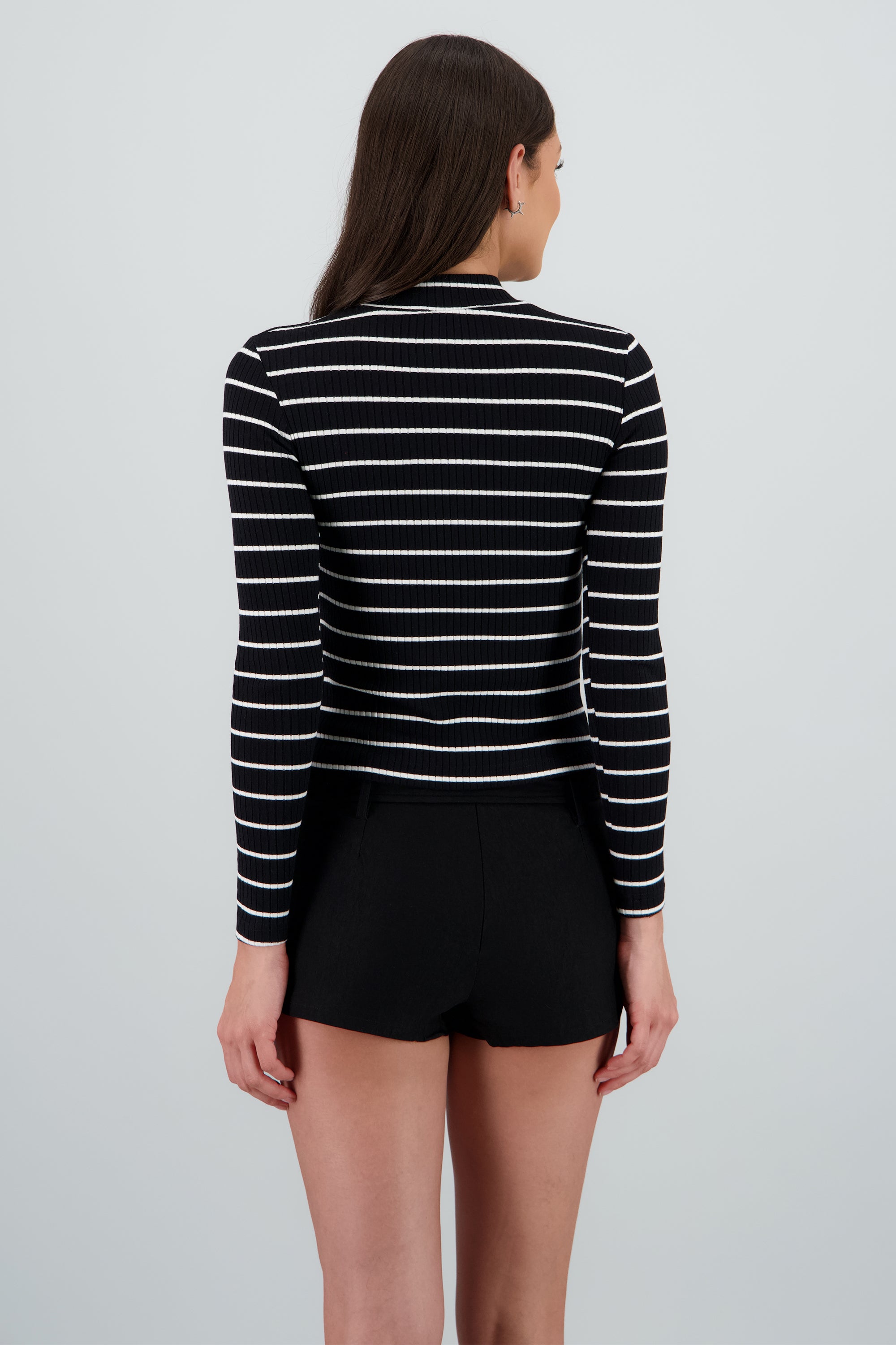 Top cuello alto rayas NEGRO COMBO