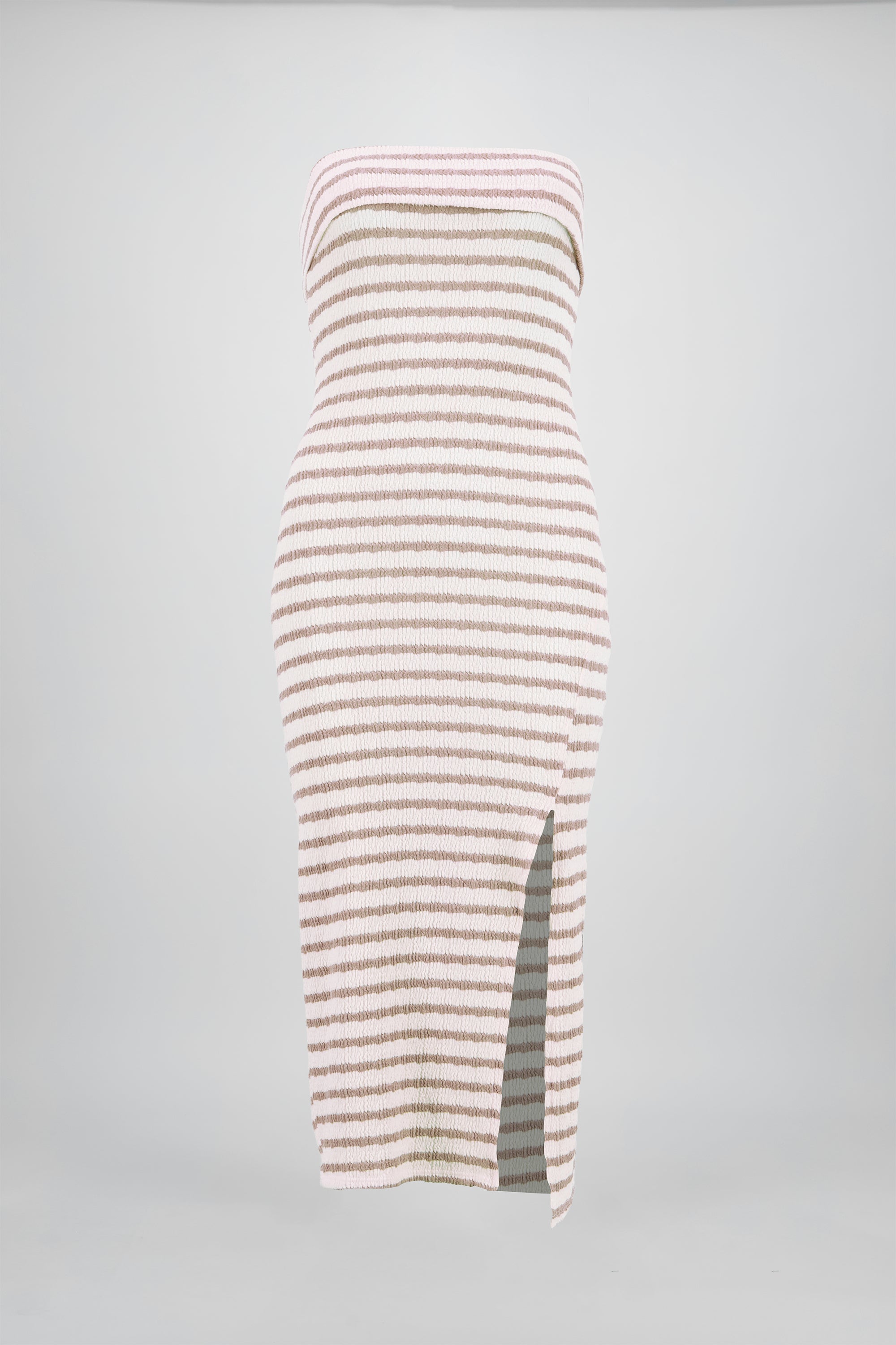Vestido strapless estampado rayas
