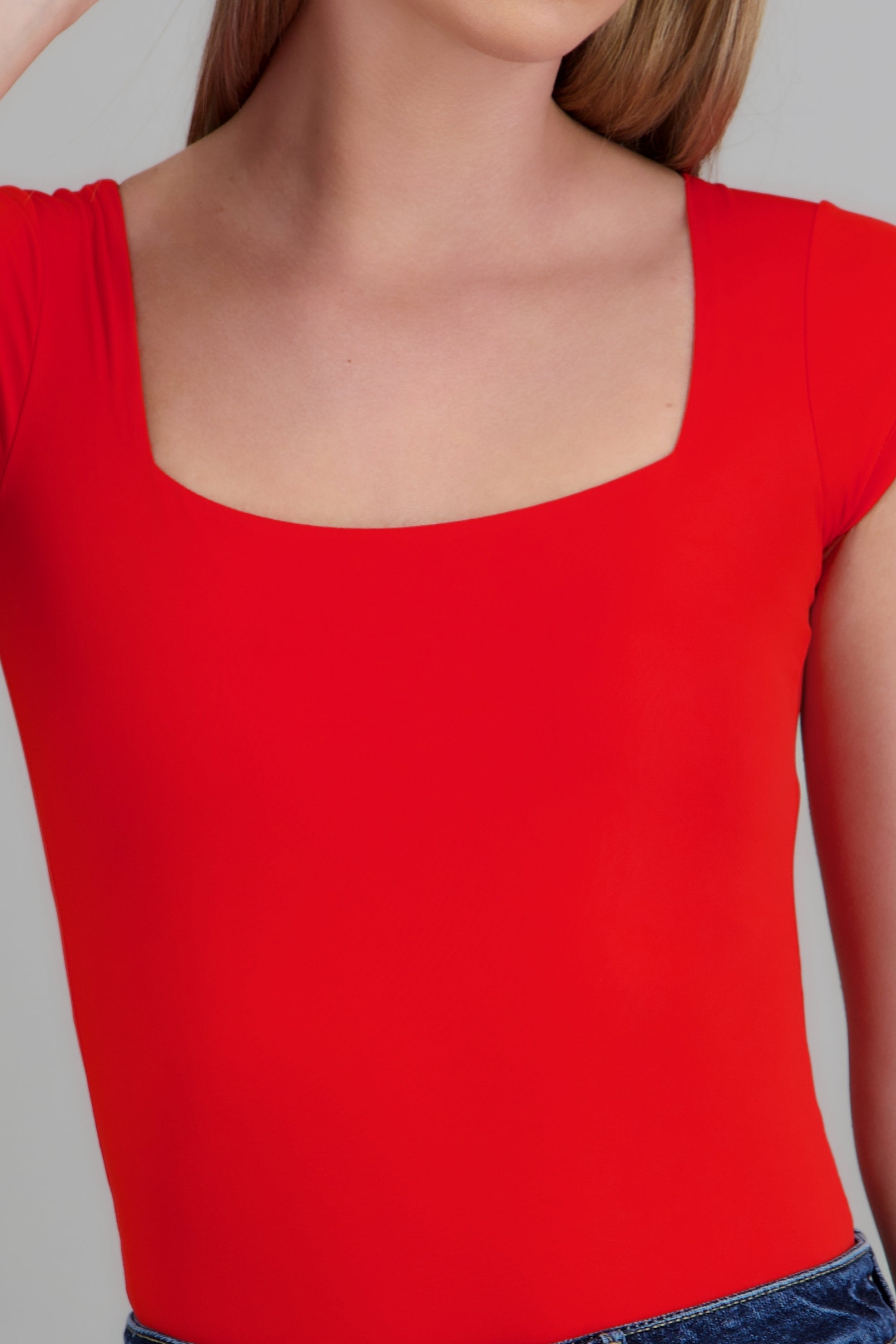 BURNT RED