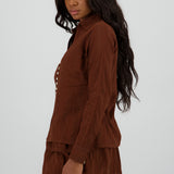 DARK BROWN