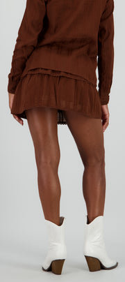 DARK BROWN