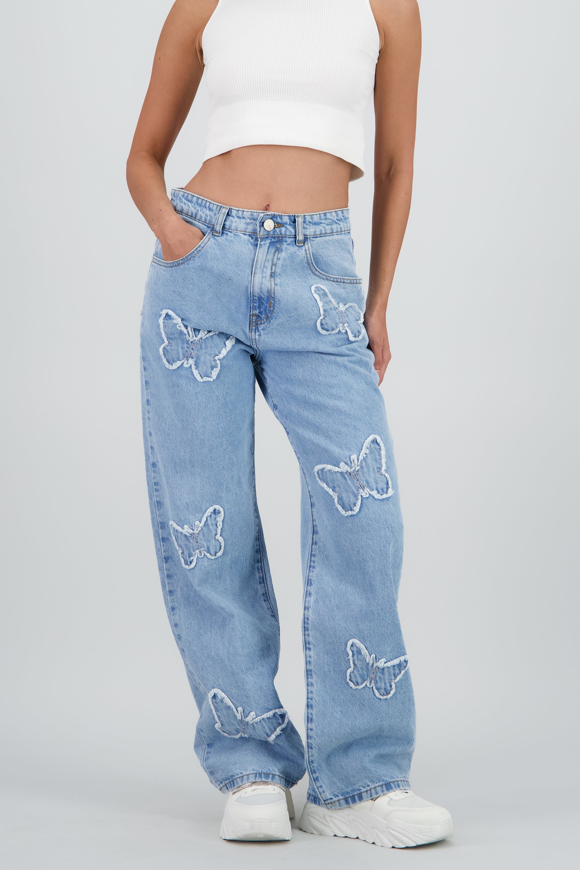 Jeans straight mariposas LIGHT WASH