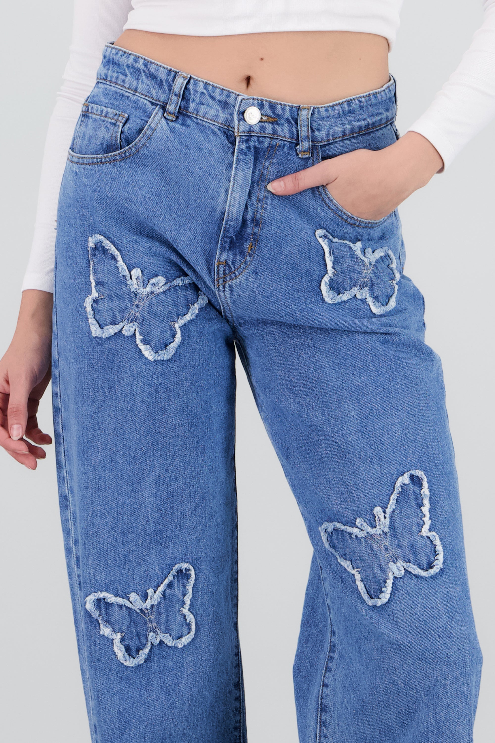 Jeans straight mariposas MEDIUM WASH