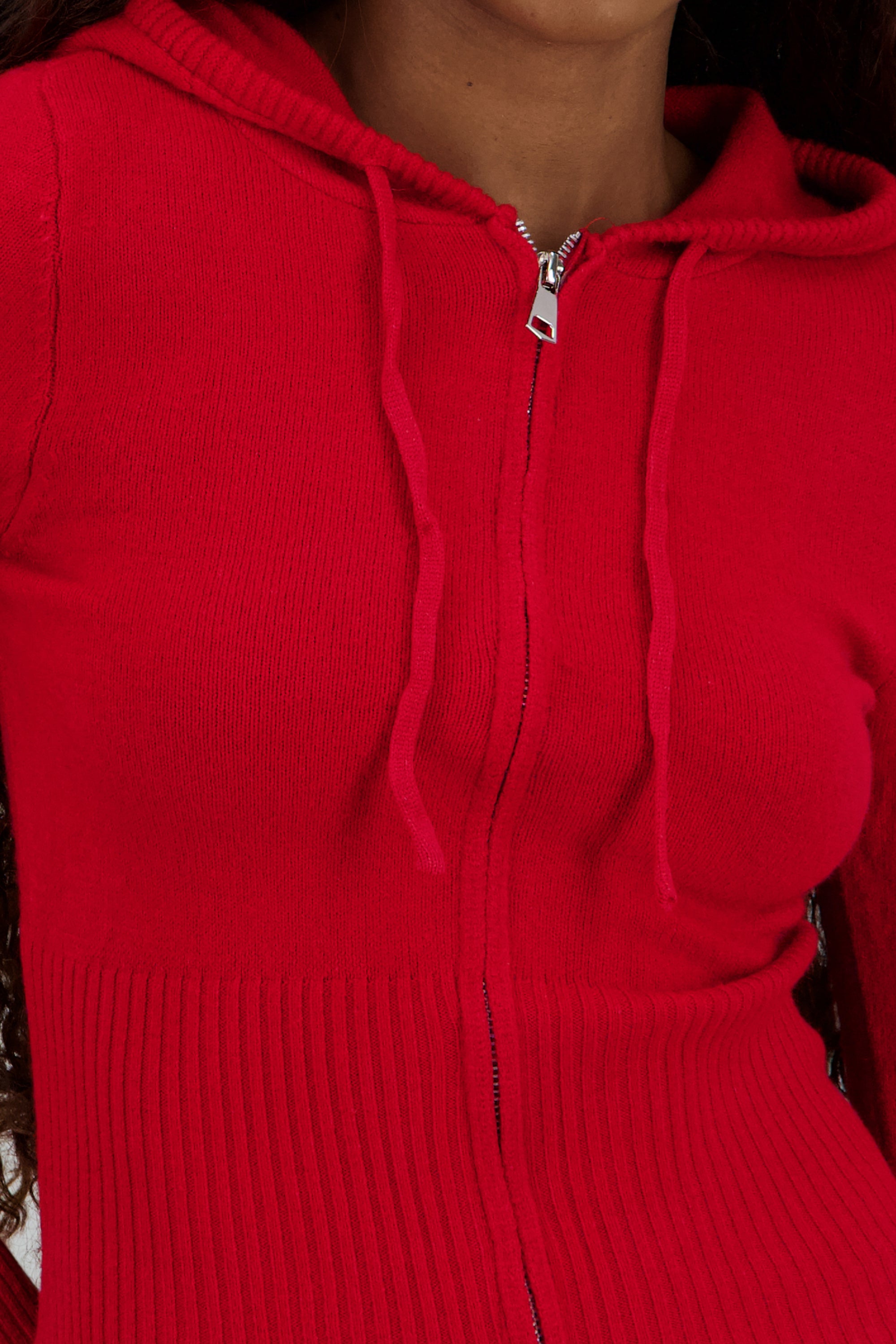 Sueter con cierre y gorro ROJO