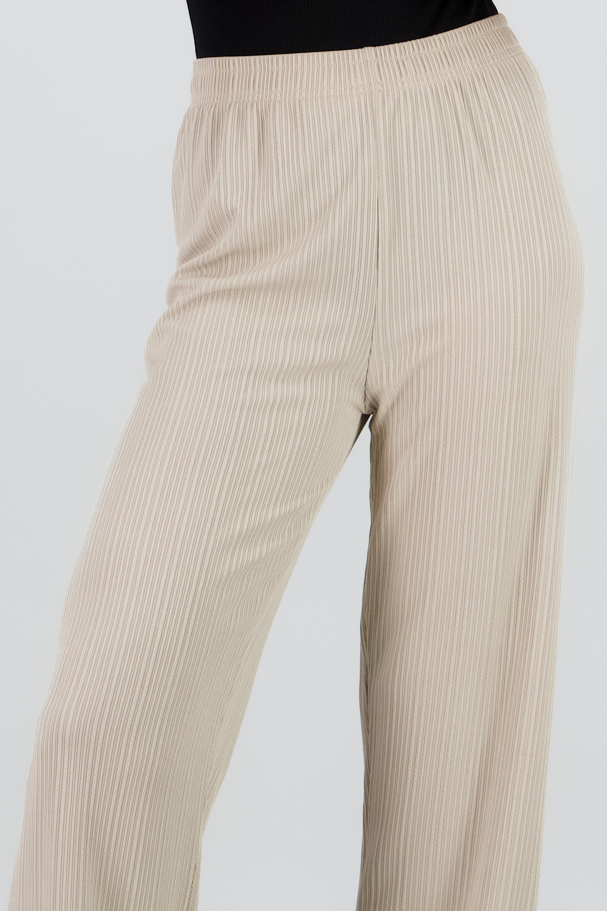 Pantalon amplio rib liso KHAKI