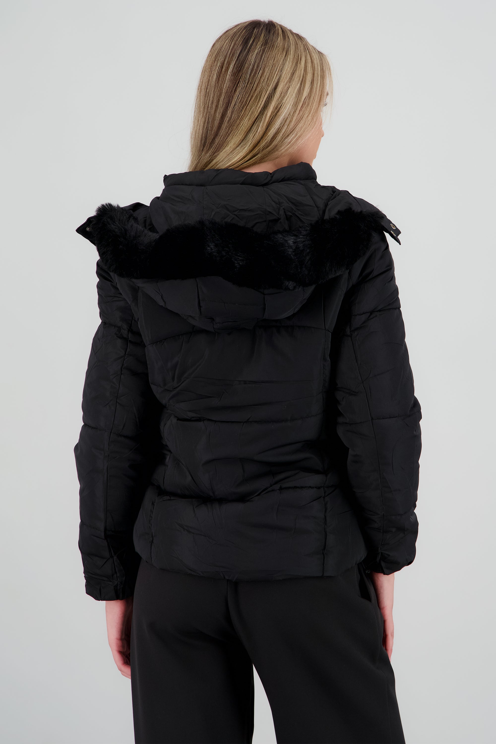 Puffer bolsas con gorro peluche NEGRO