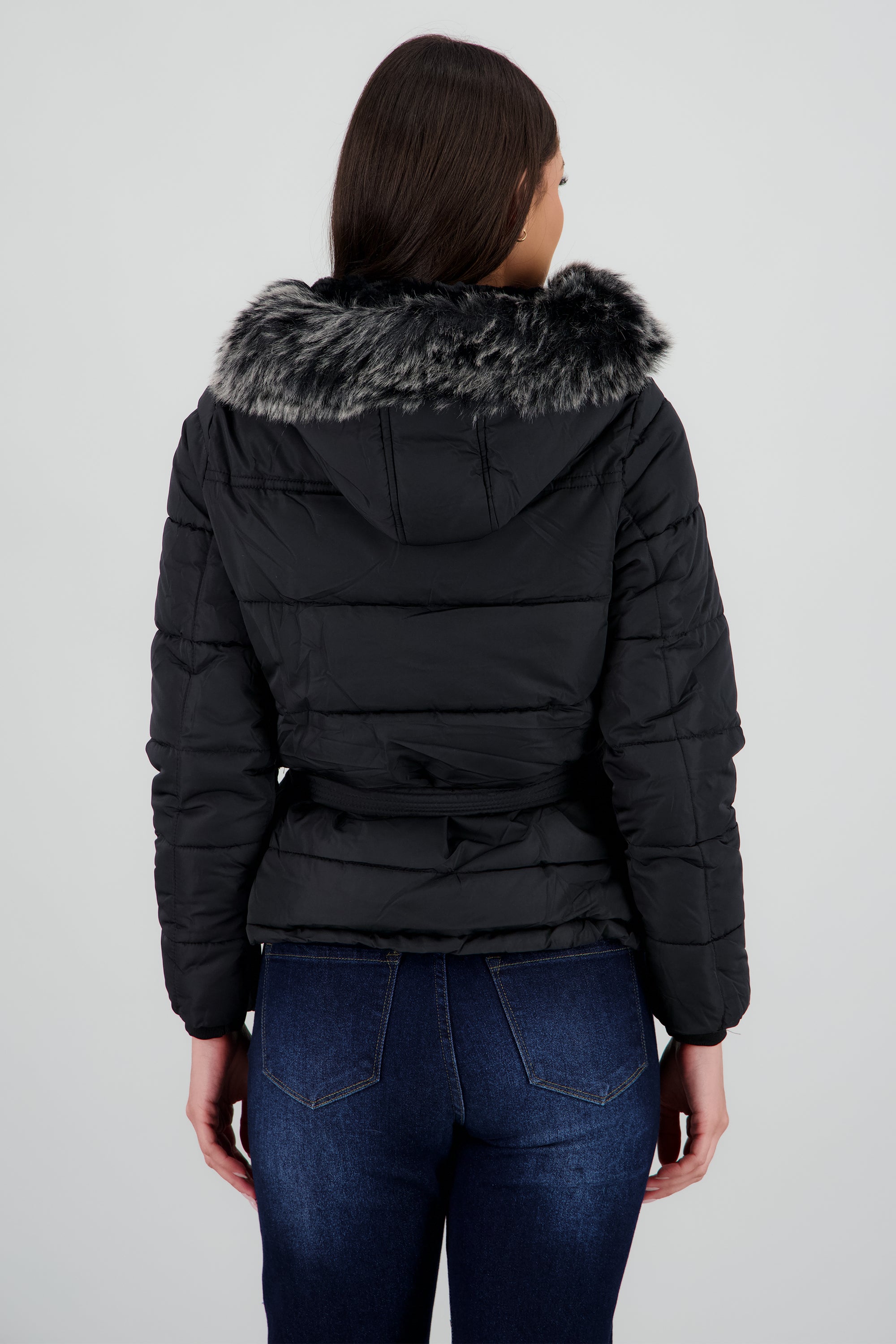 Puffer con cinturon NEGRO