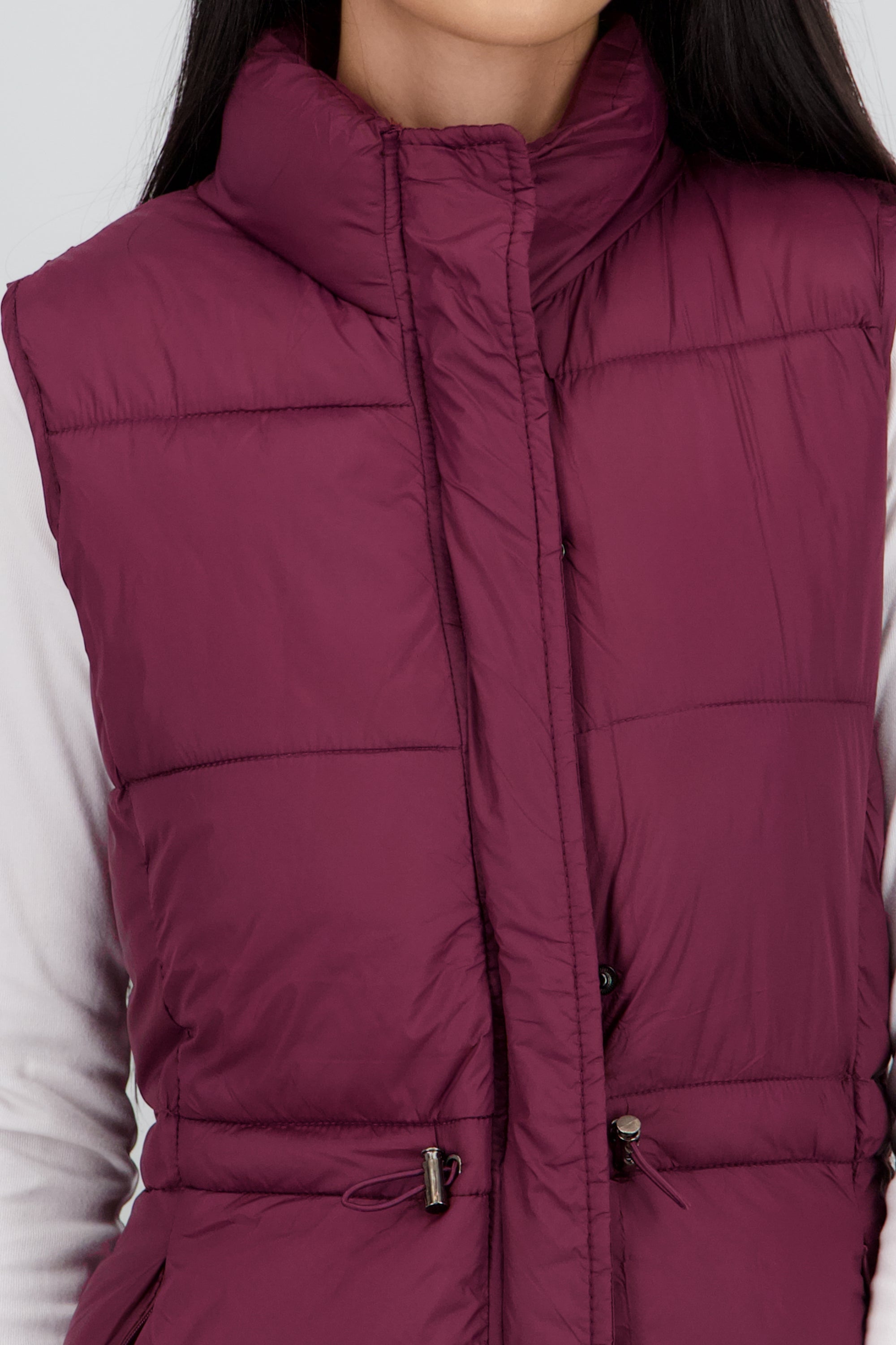 Chaleco capitonado ajustable VINO