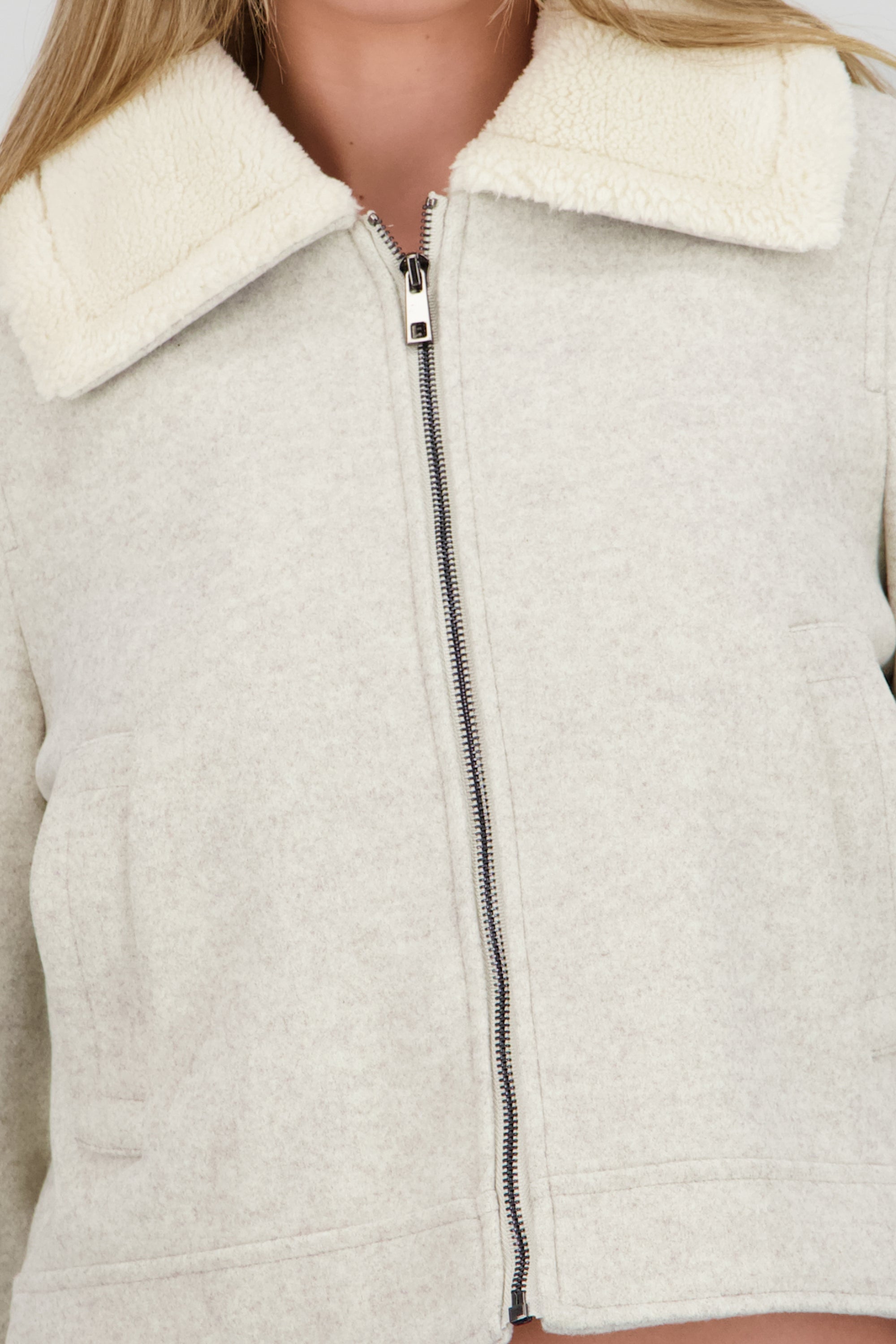 Chamarra suede peluche NUDE