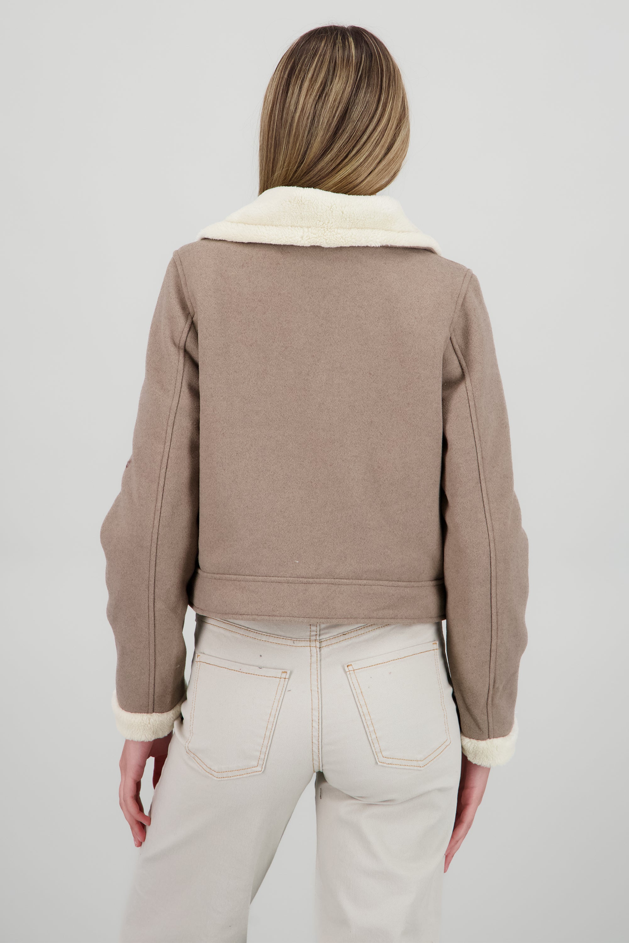 Chamarra suede peluche CAFE