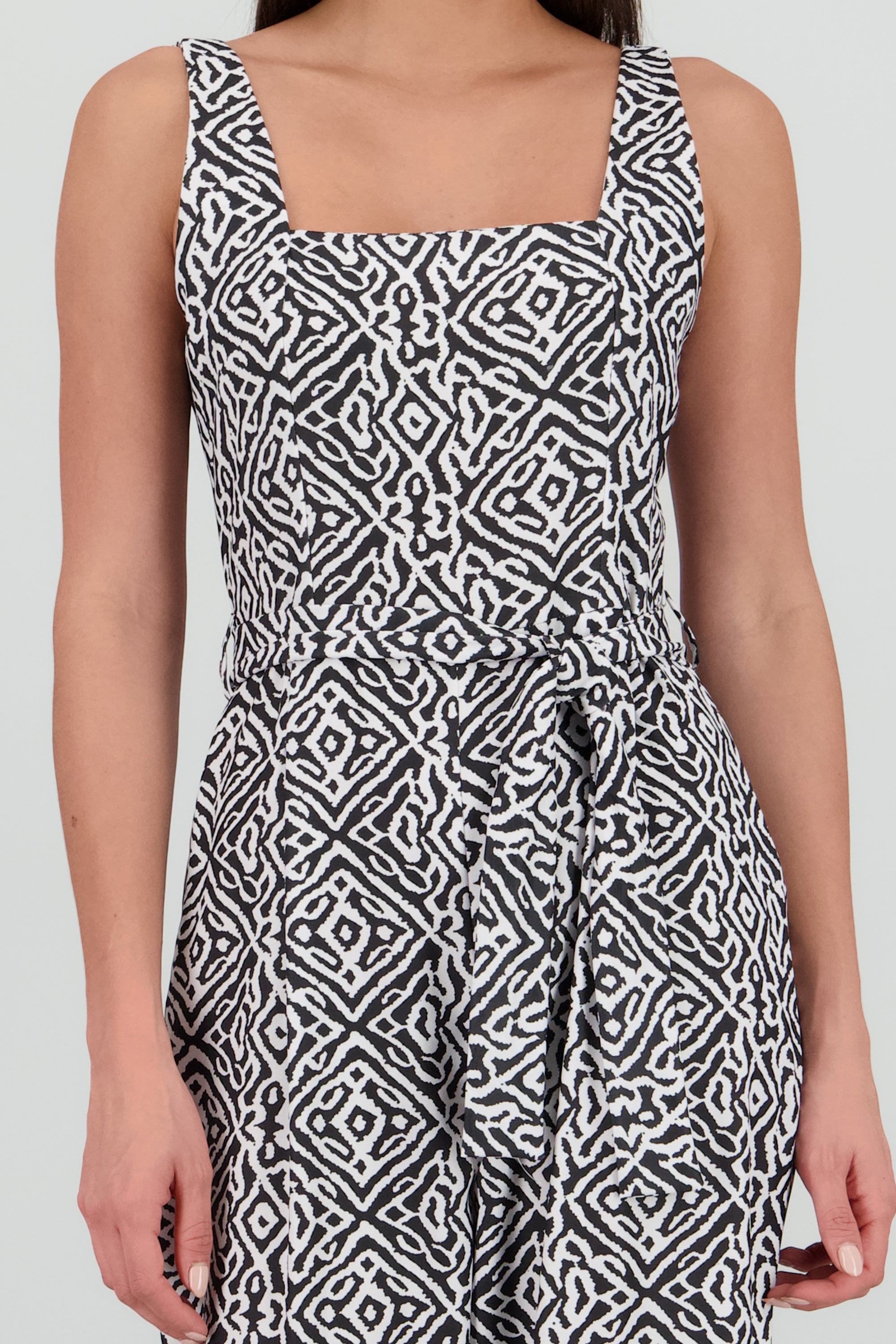 Jumpsuit tirantes gruesos escote cuadrado NEGRO COMBO