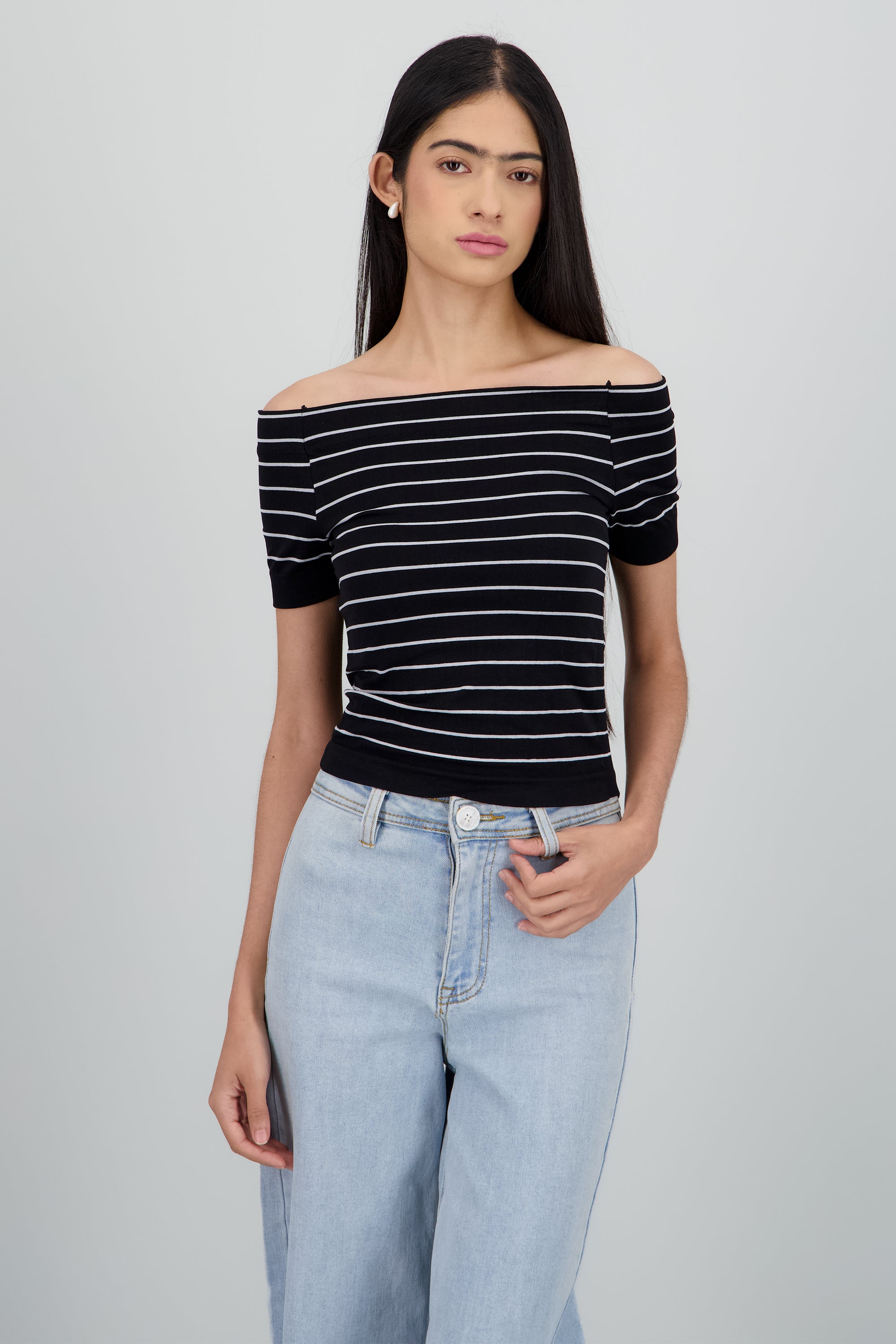 Top rayas off shoulder NEGRO COMBO