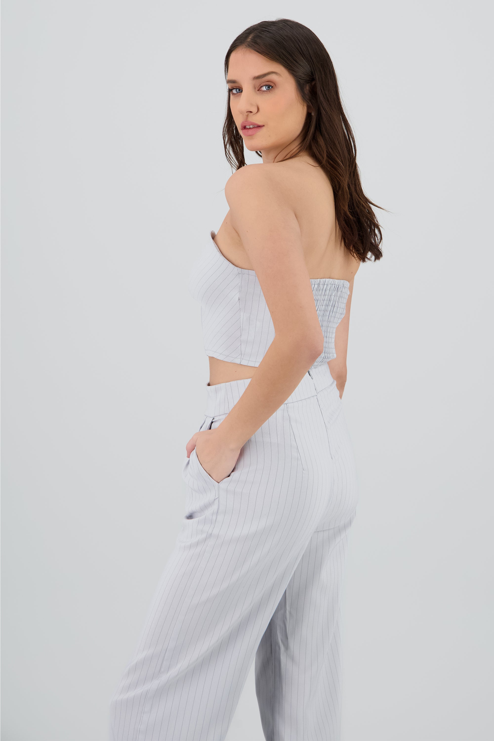 LIGHT GRAY