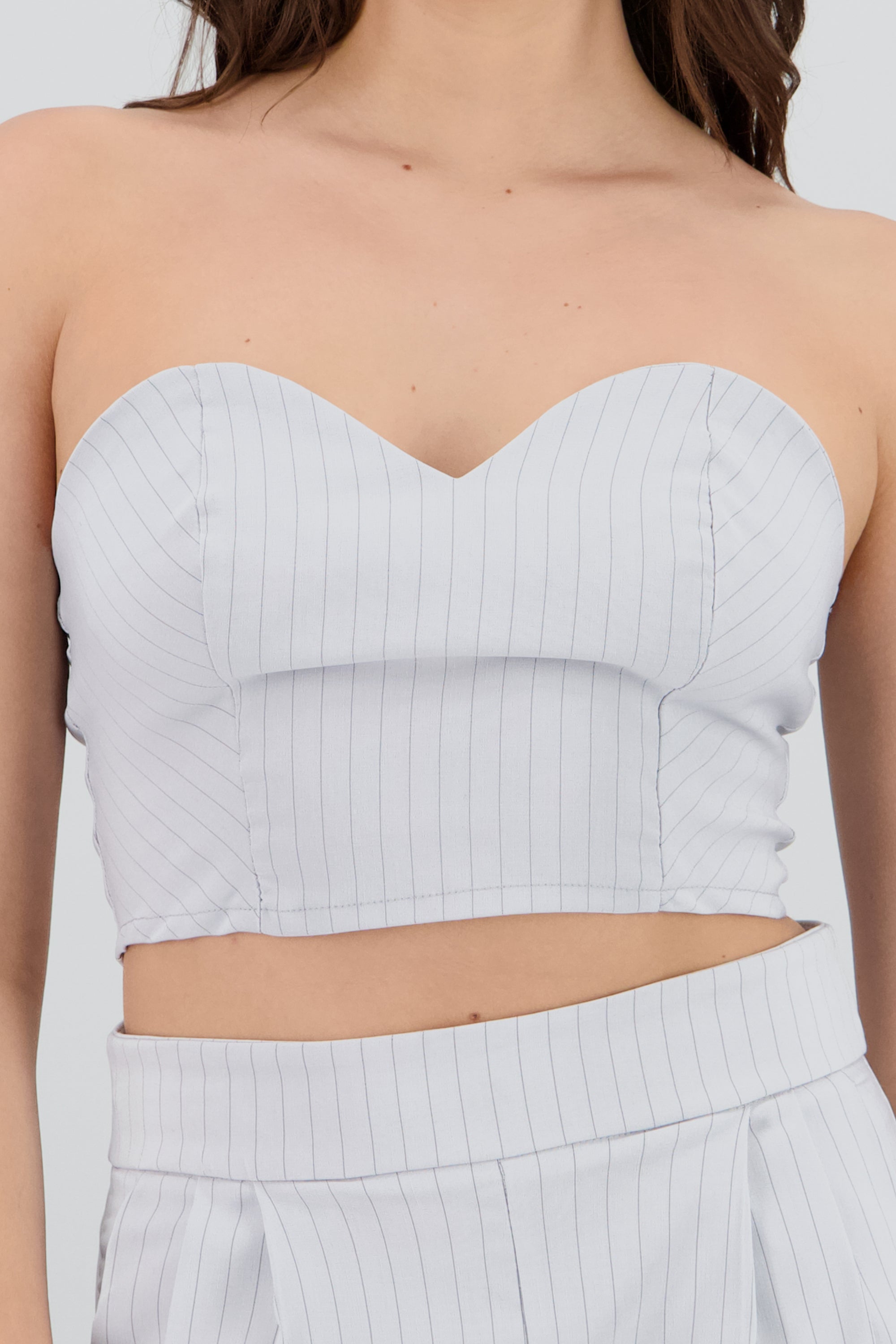 LIGHT GRAY