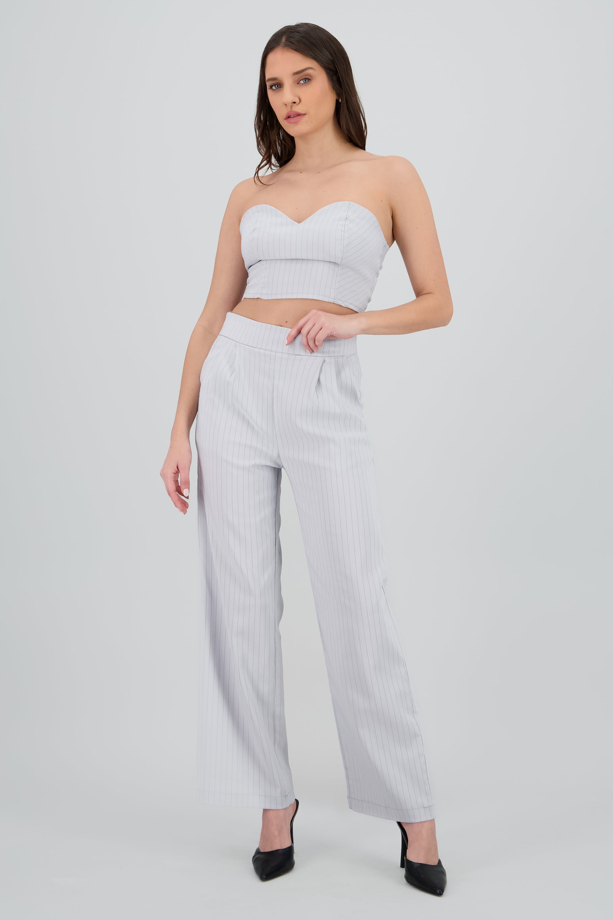 LIGHT GRAY