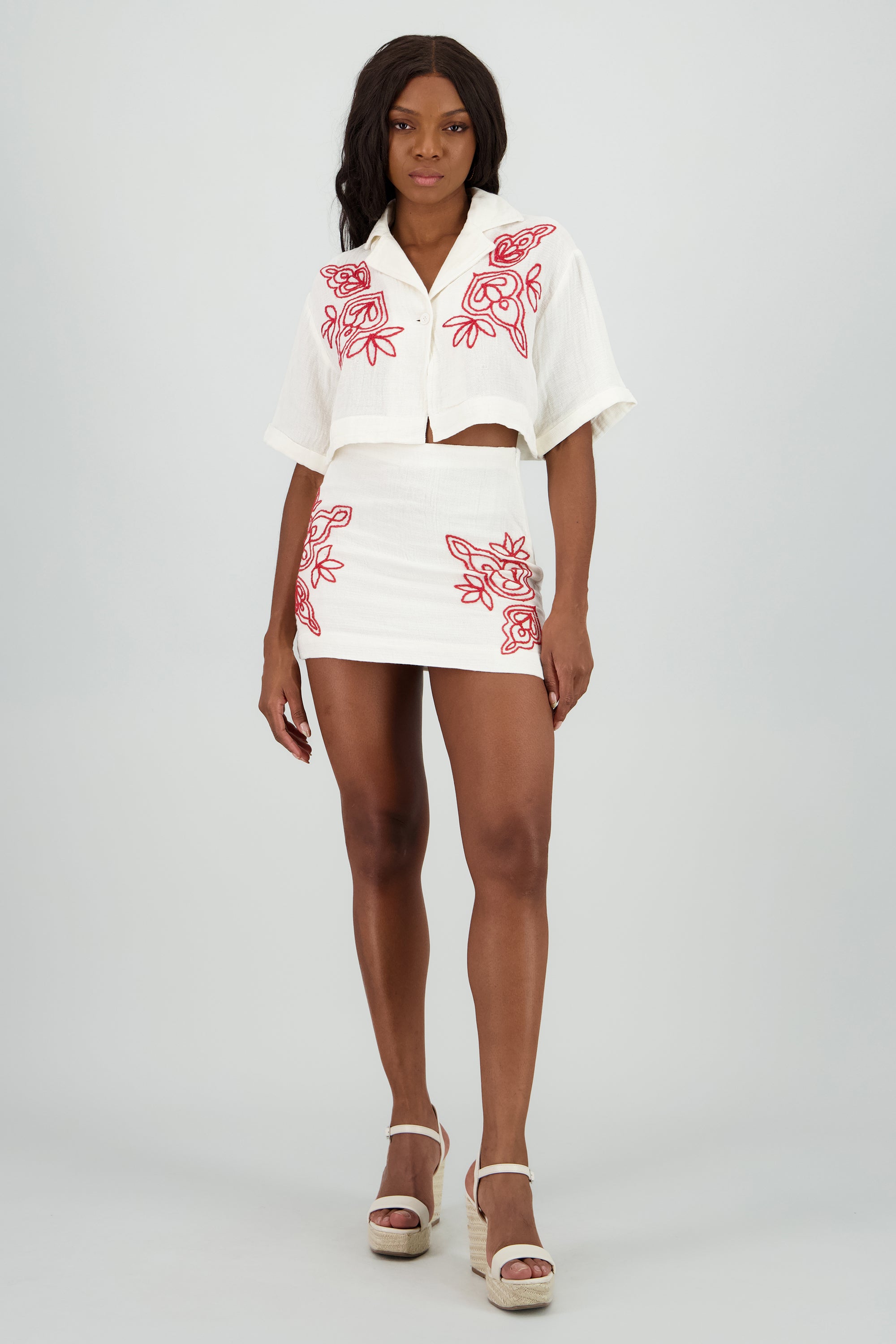 Falda mini bordado ROJO COMBO