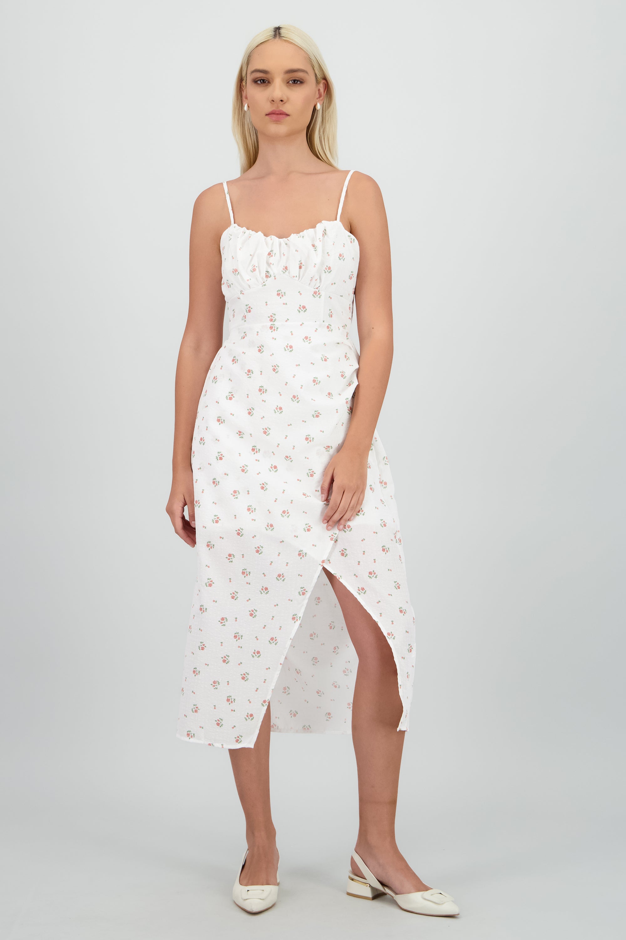 Vestido maxi flores en lino CREMA