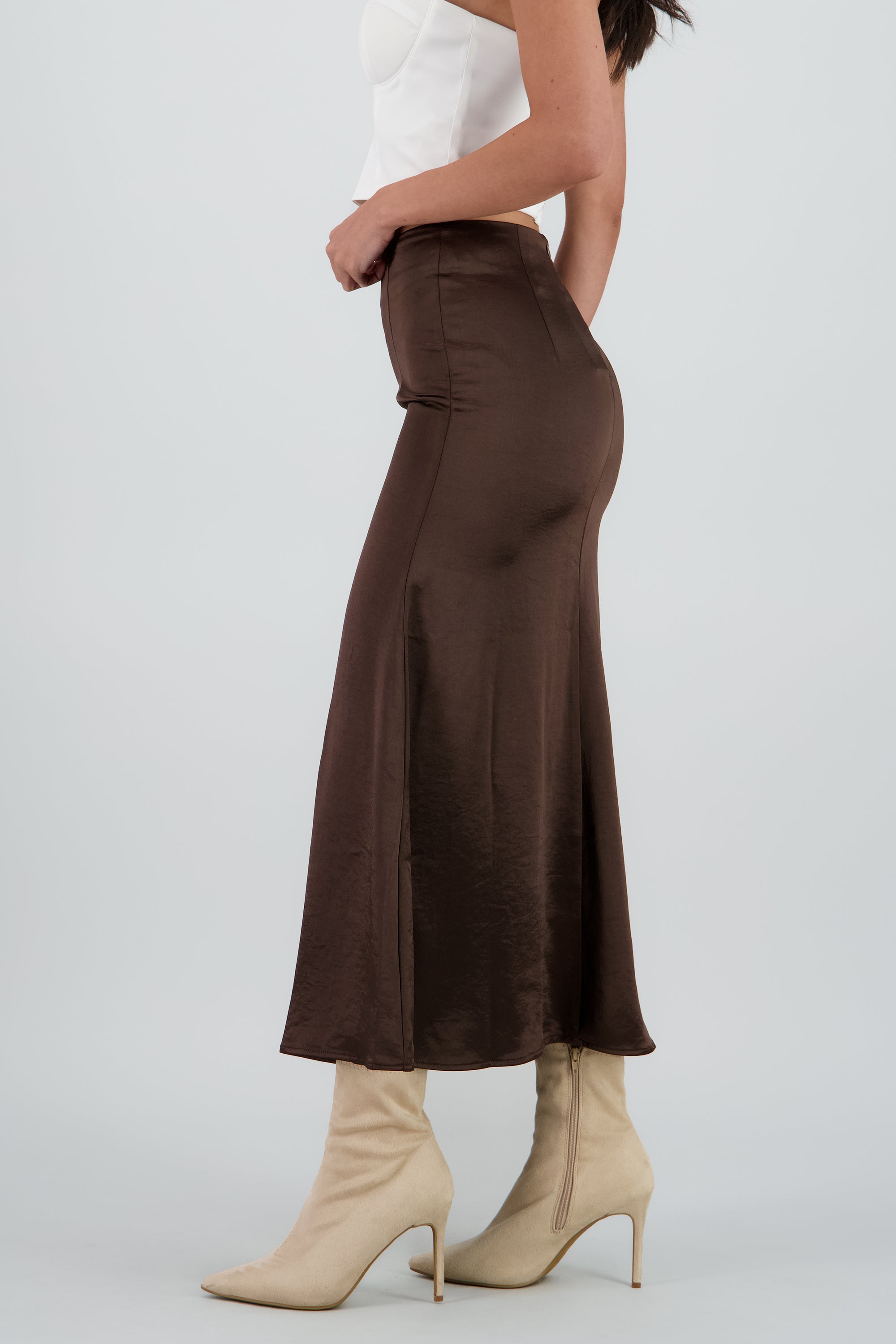 Falda midi satinada CAFE OBSCURO