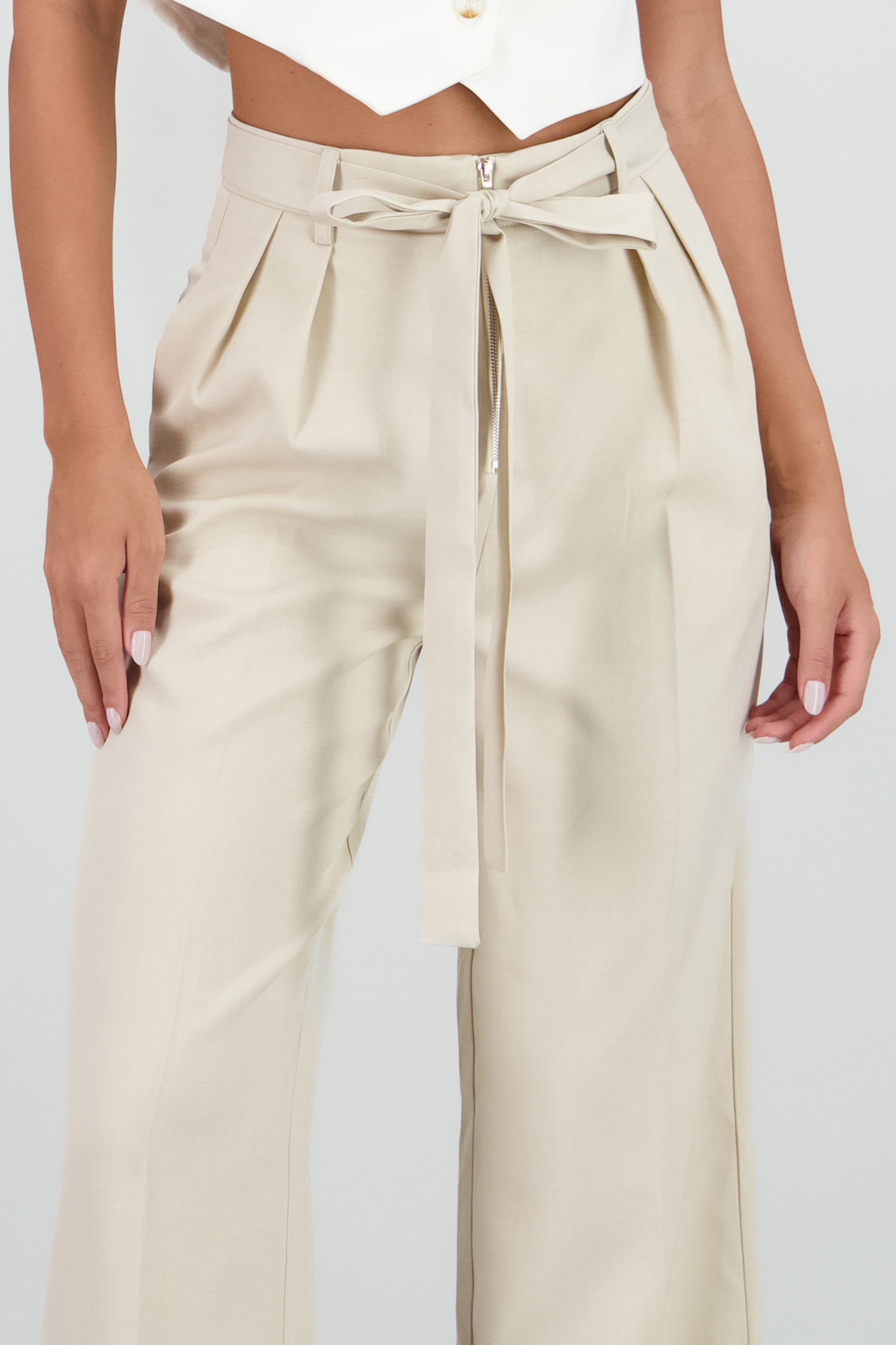 Pantalon sastre detalle cinturon de tiras ARENA
