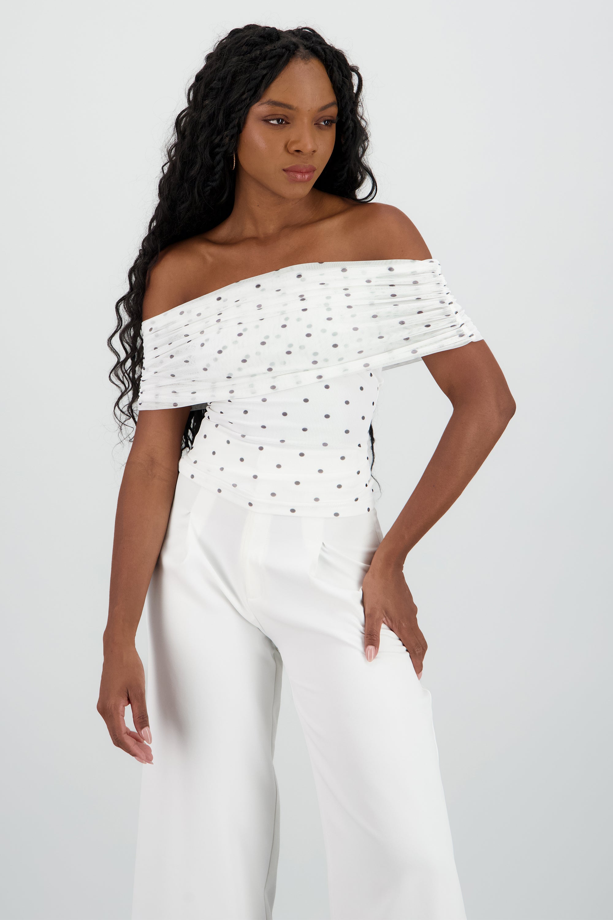 WHITE COMBO