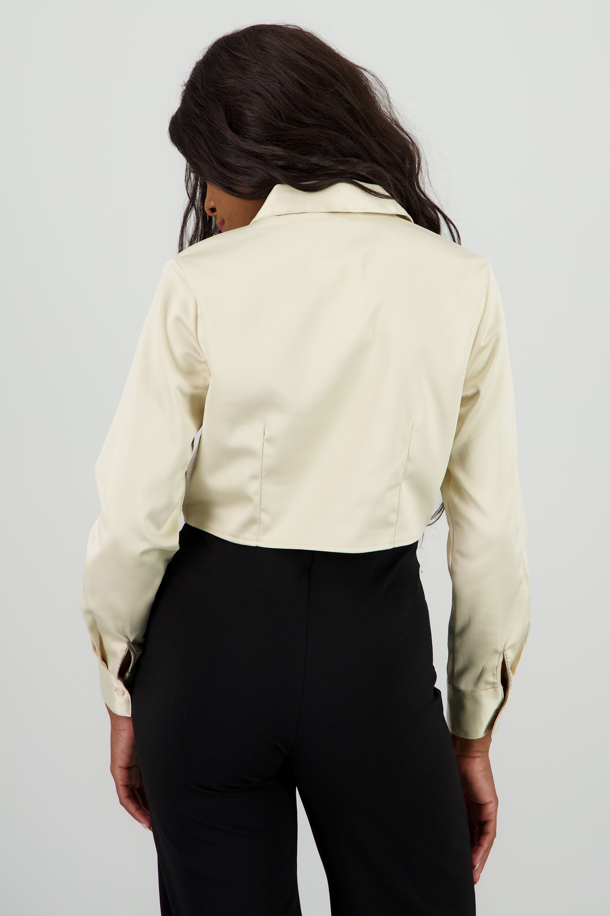 Camisa manga larga cuello detalle pinza ARENA