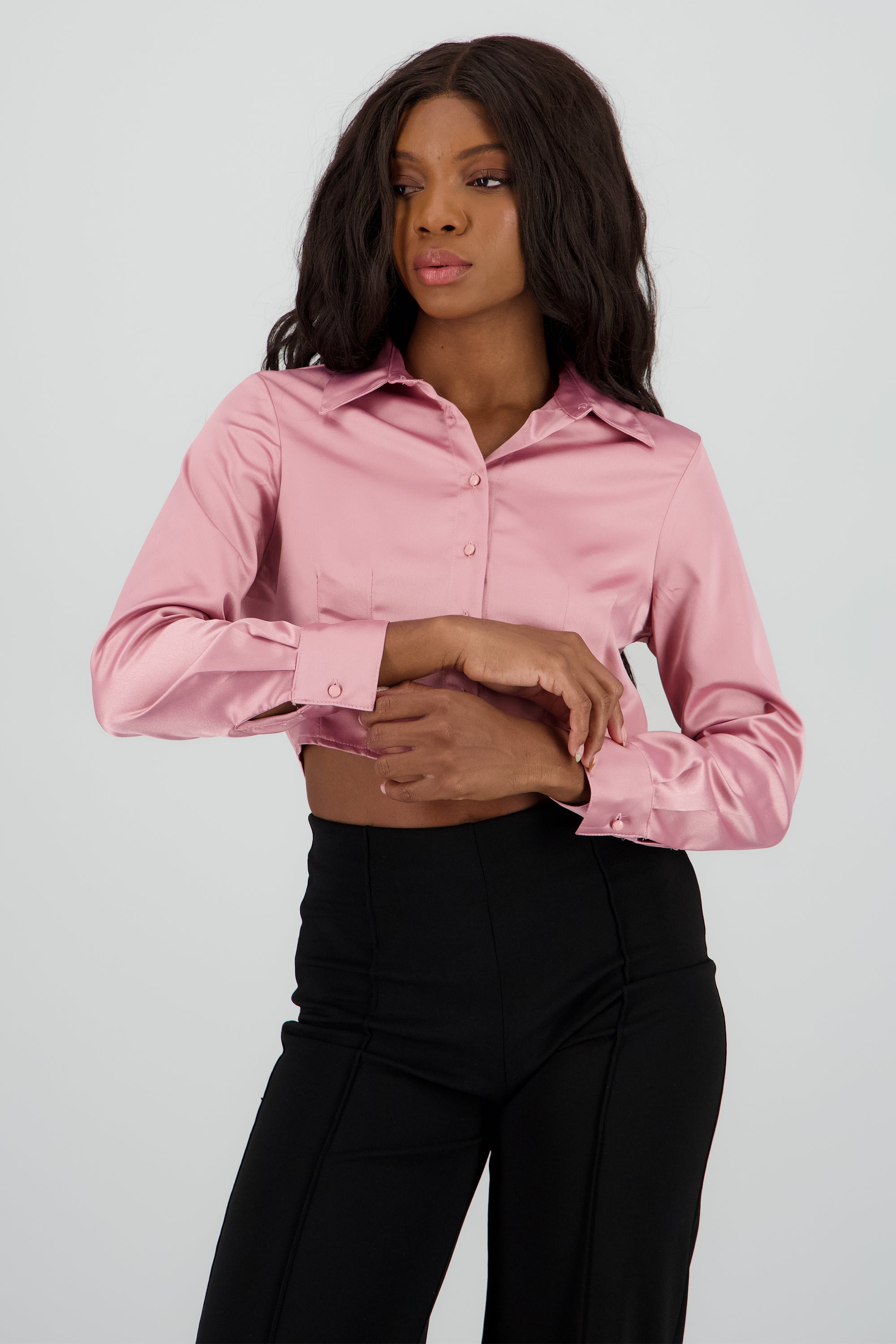 Camisa manga larga cuello detalle pinza PALO DE ROSA