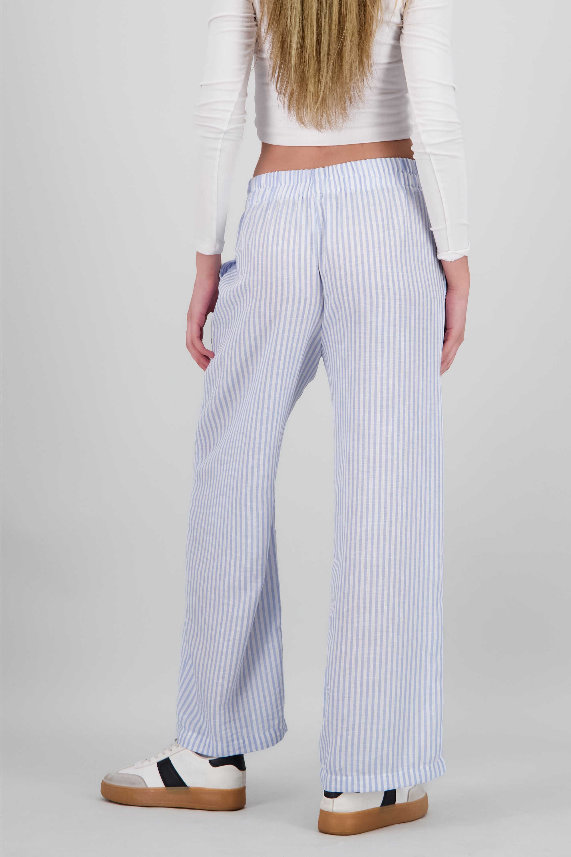 PASTEL BLUE