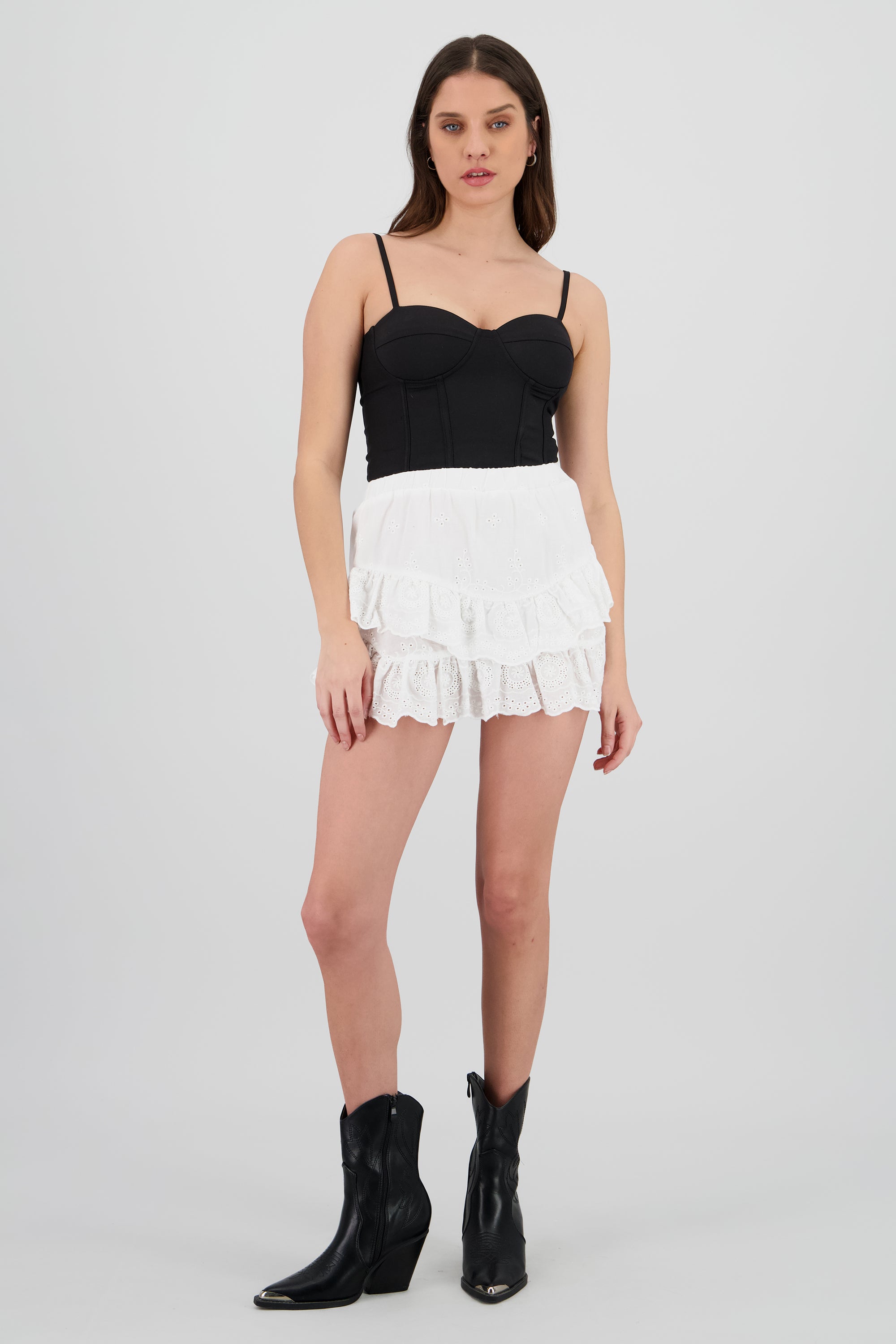 Falda con olanes y encaje algodon BLANCO