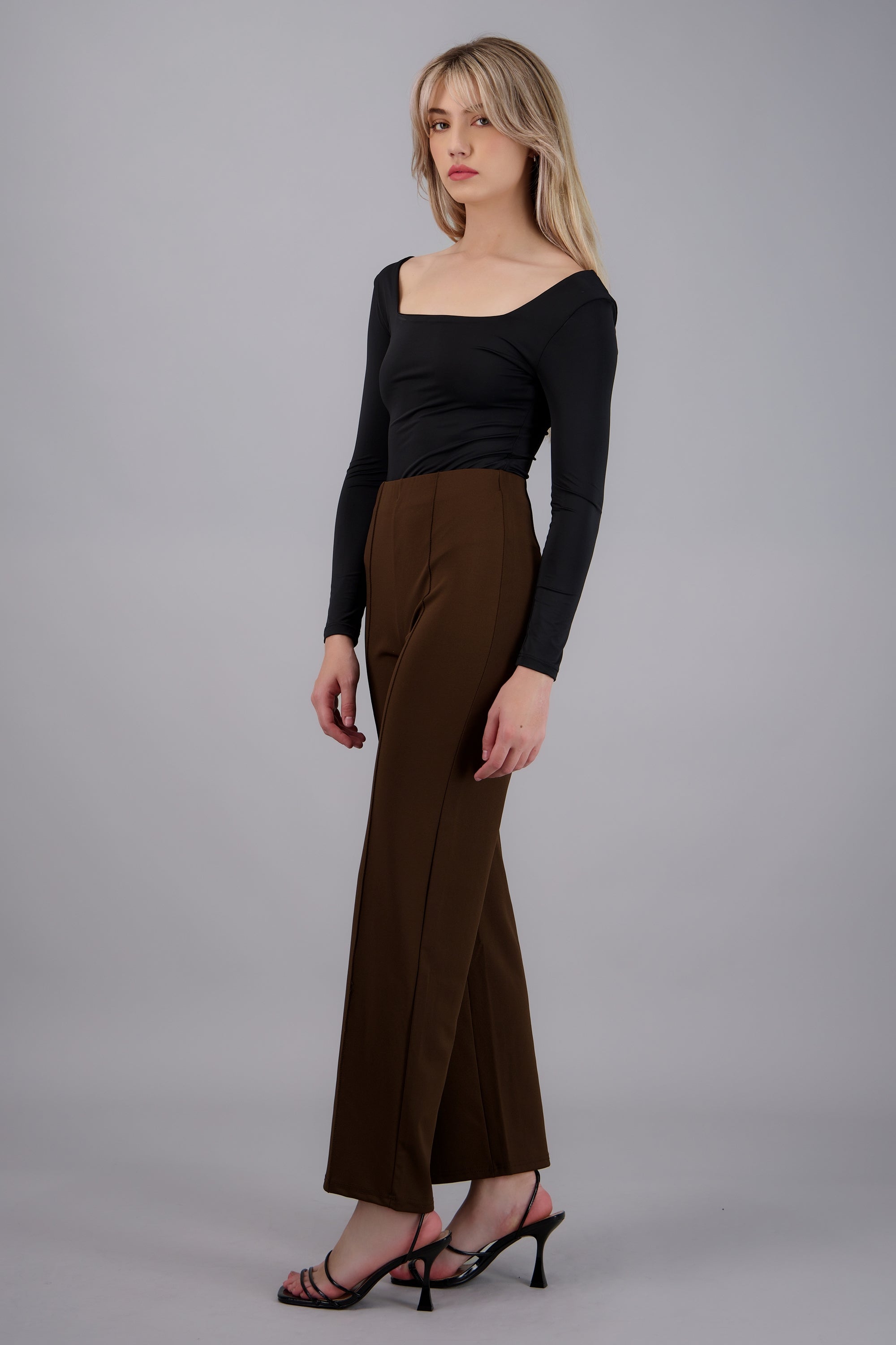 Pantalon amplio liso CHOCOLATE