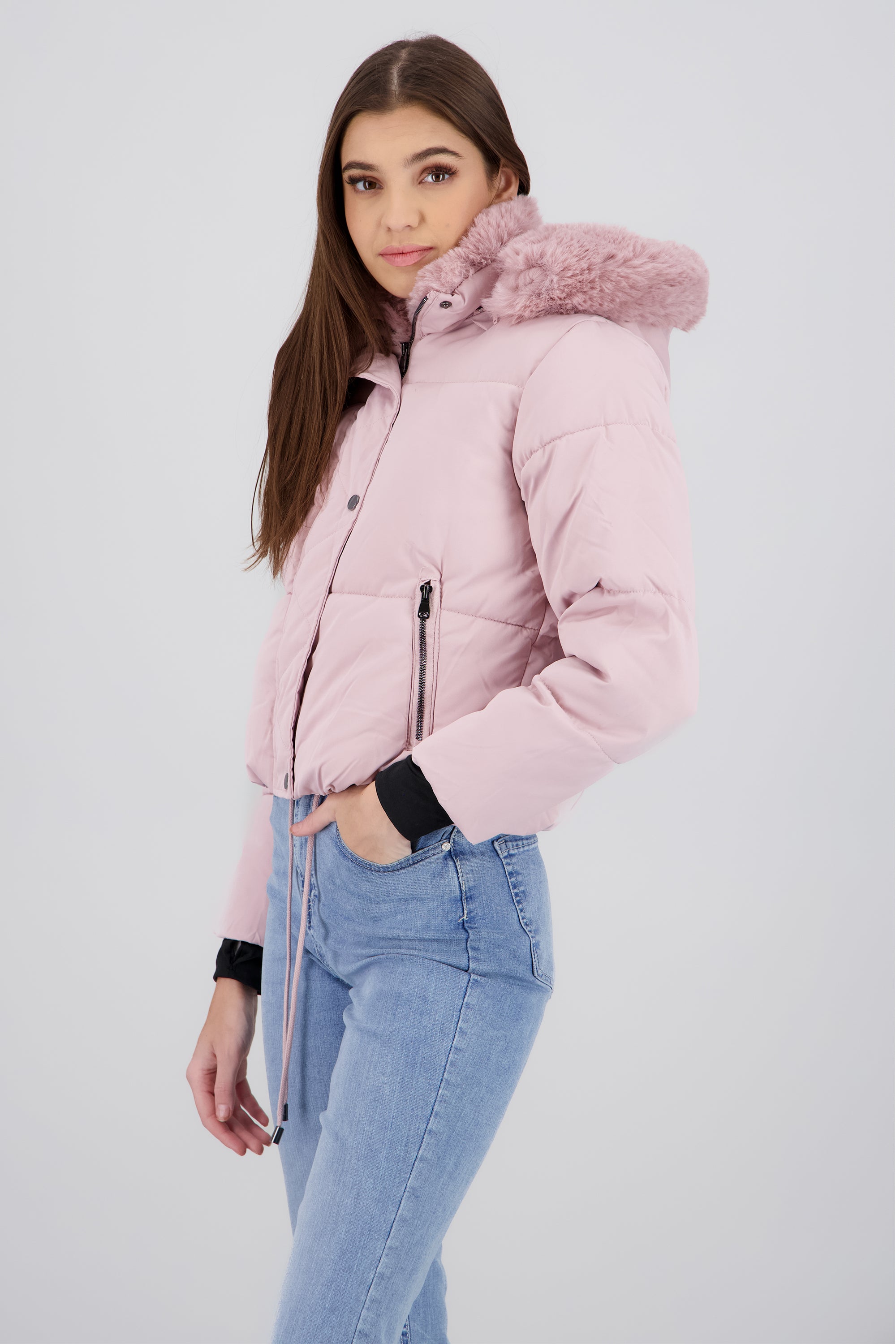 Chamarra corta con gorro peluche PALO DE ROSA