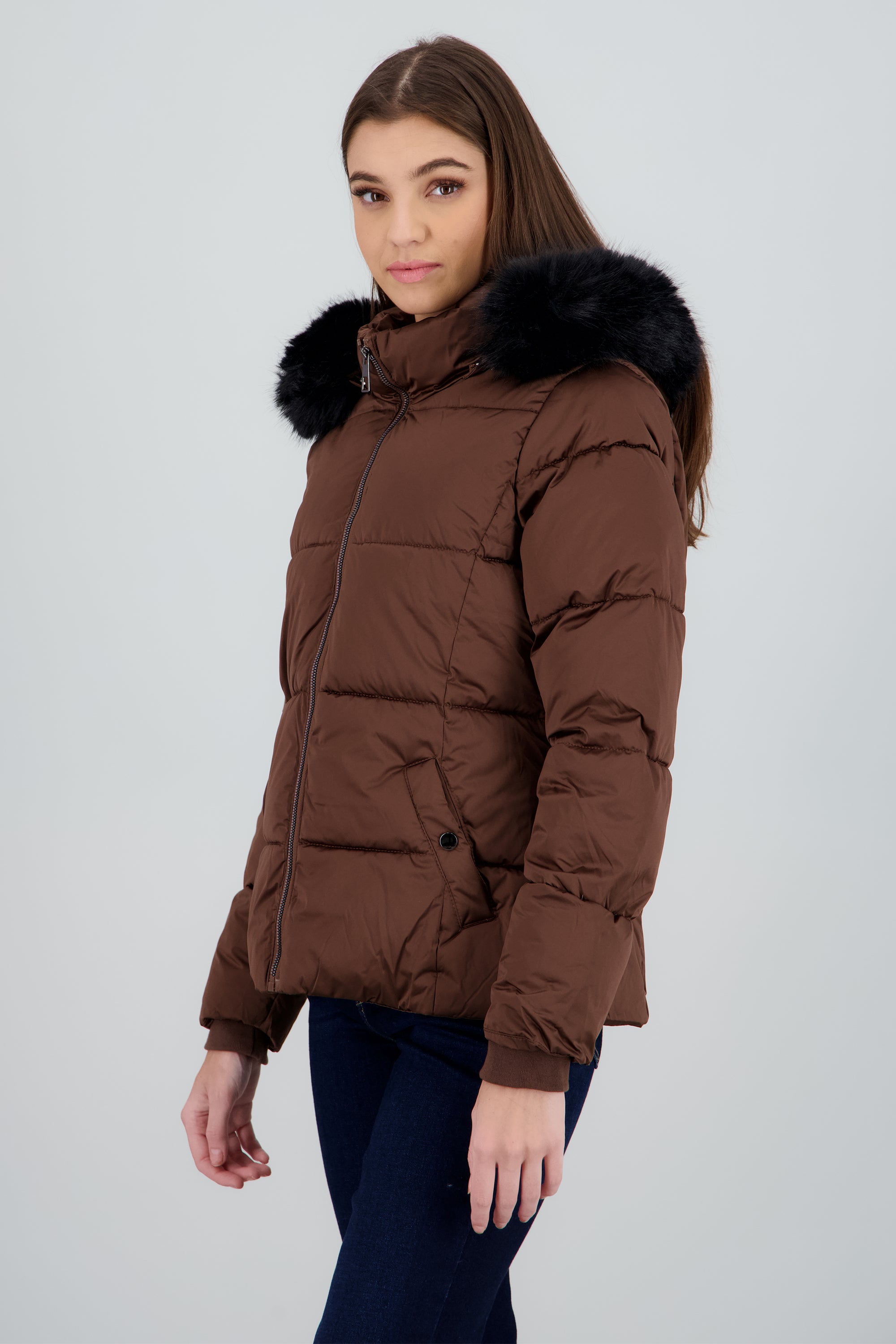 Chamarra satin capitonada con gorro peluche CAFE