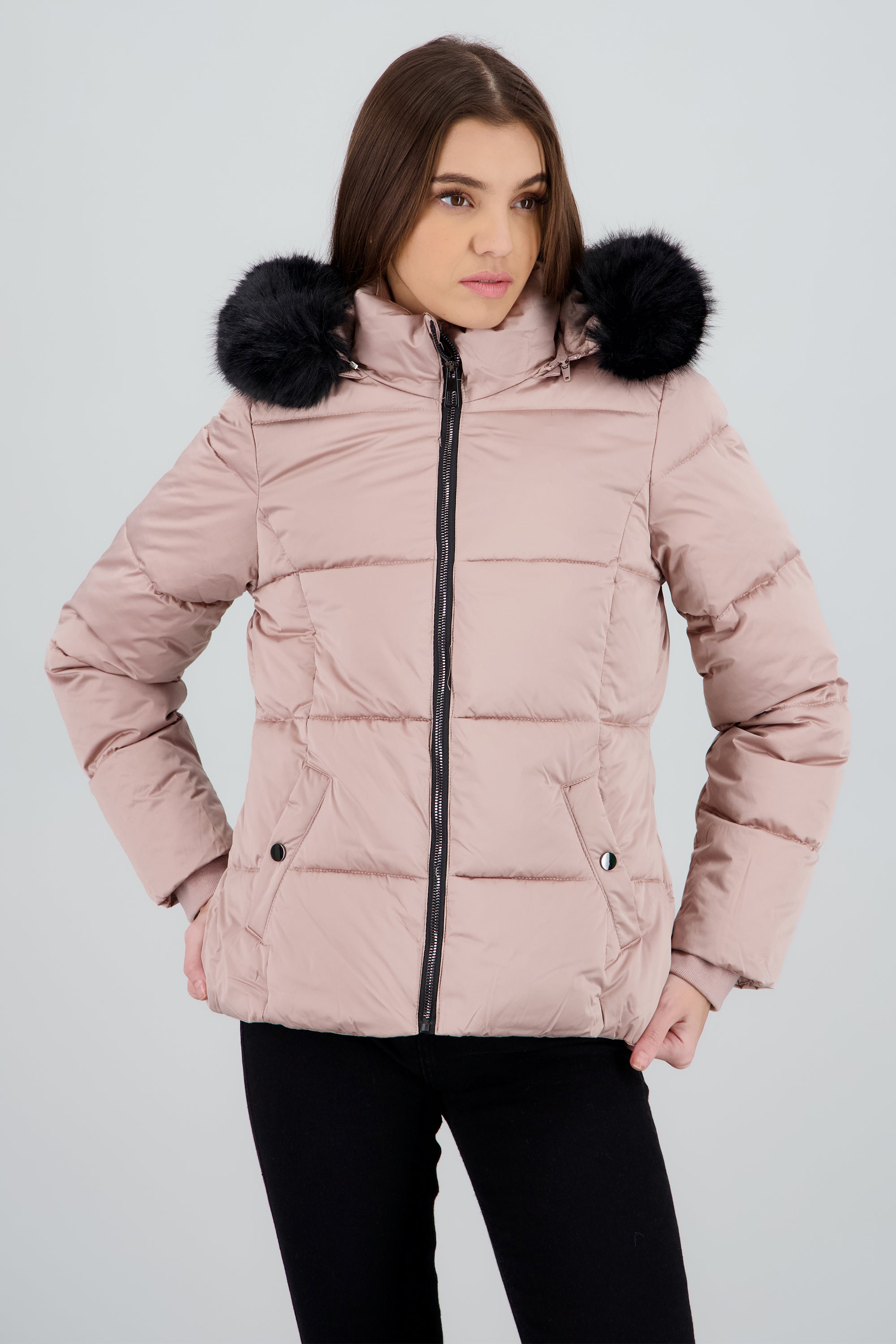 Chamarra satin capitonada con gorro peluche ROSA