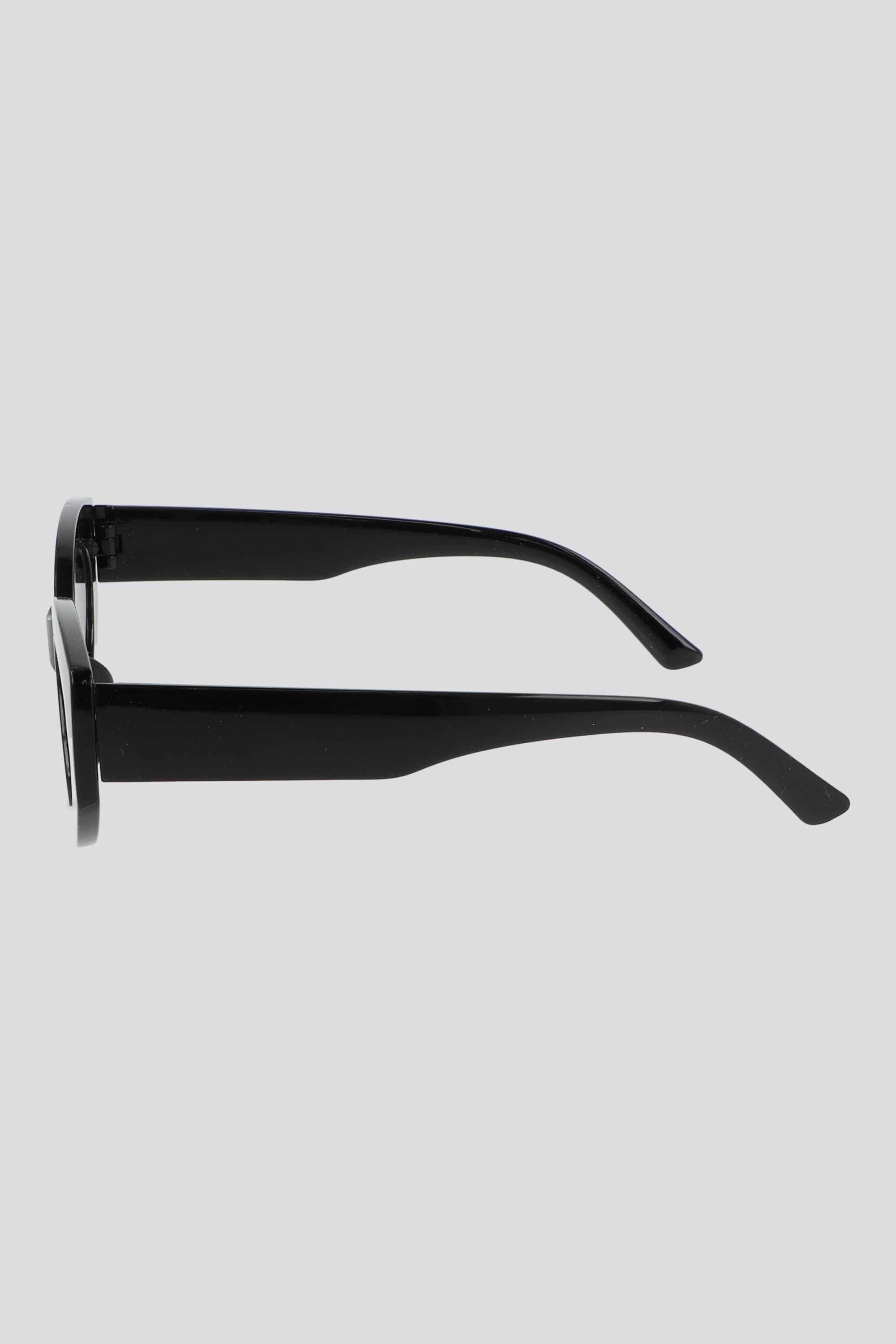 Lentes ovalados chic NEGRO