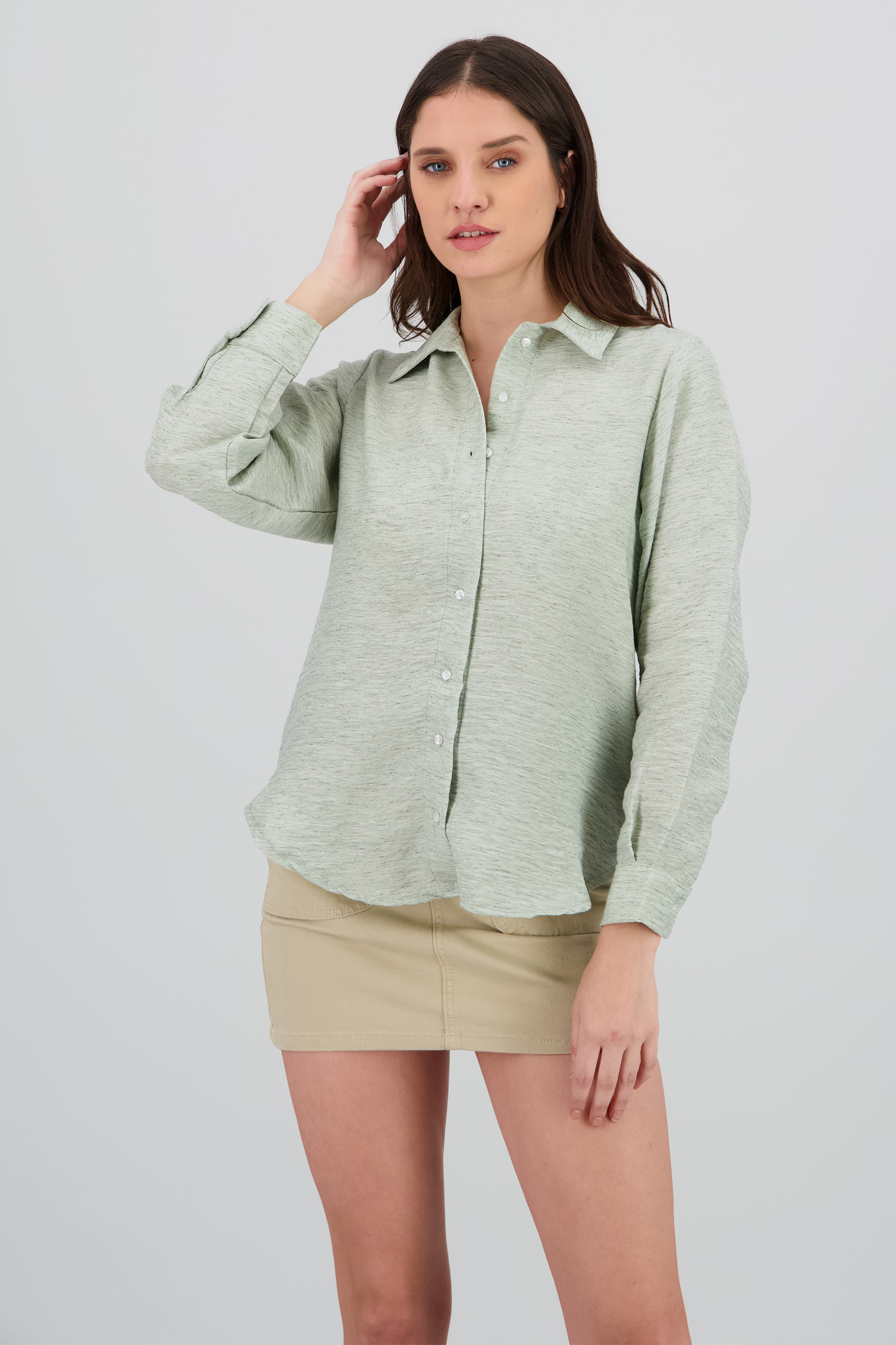 GREEN