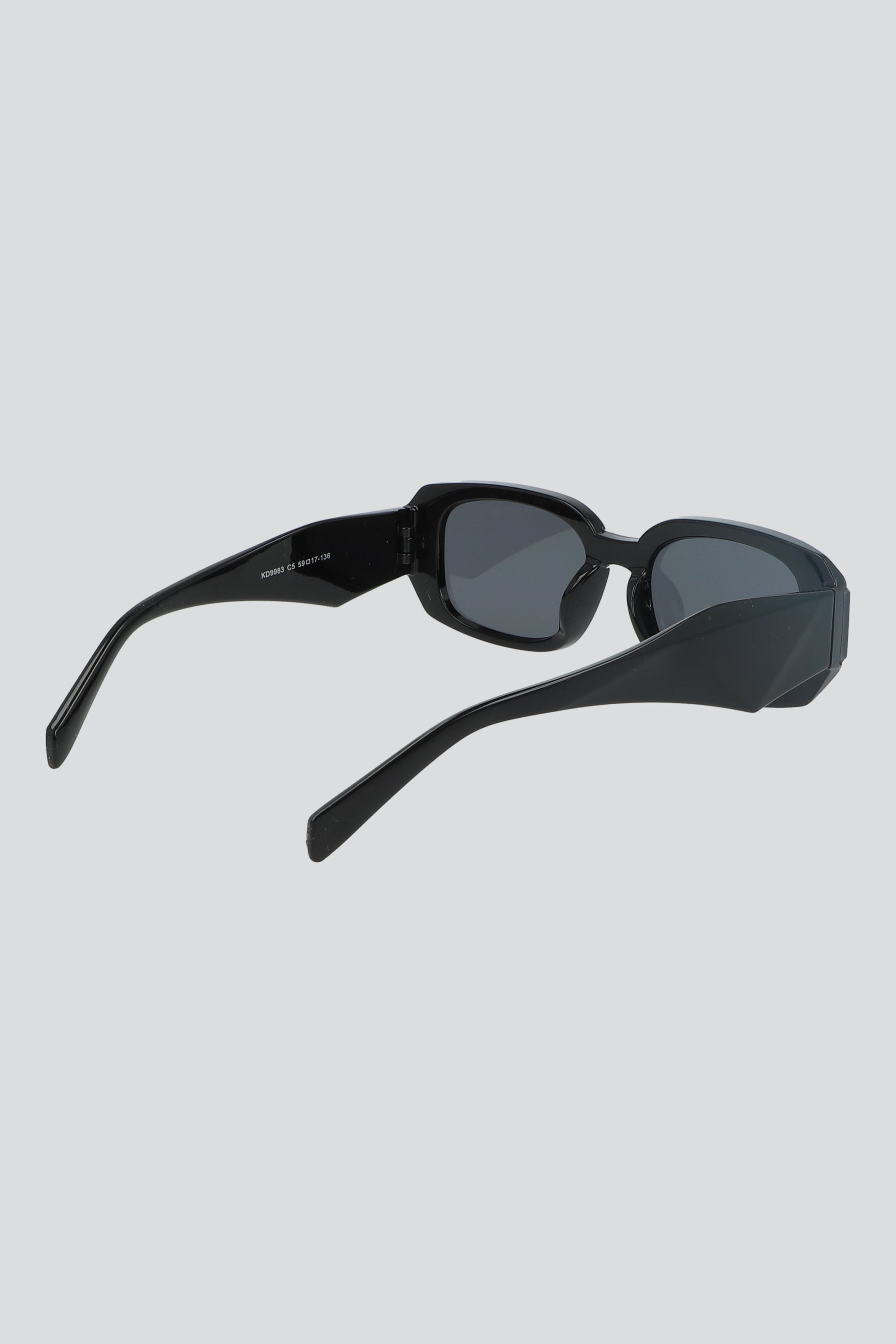Lentes de sol rectangulo pasta NEGRO