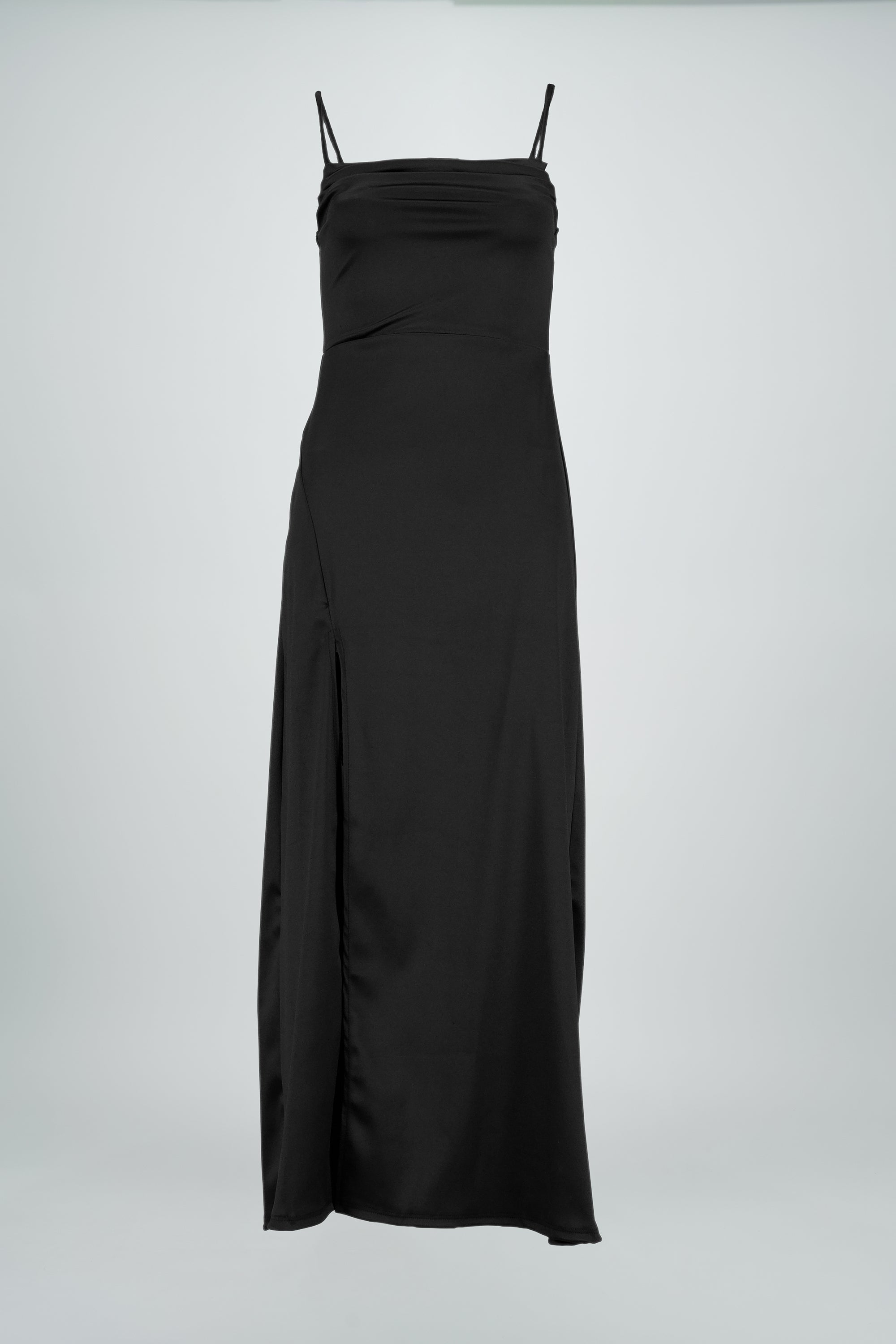 Vestido maxi satin espalda abierta NEGRO