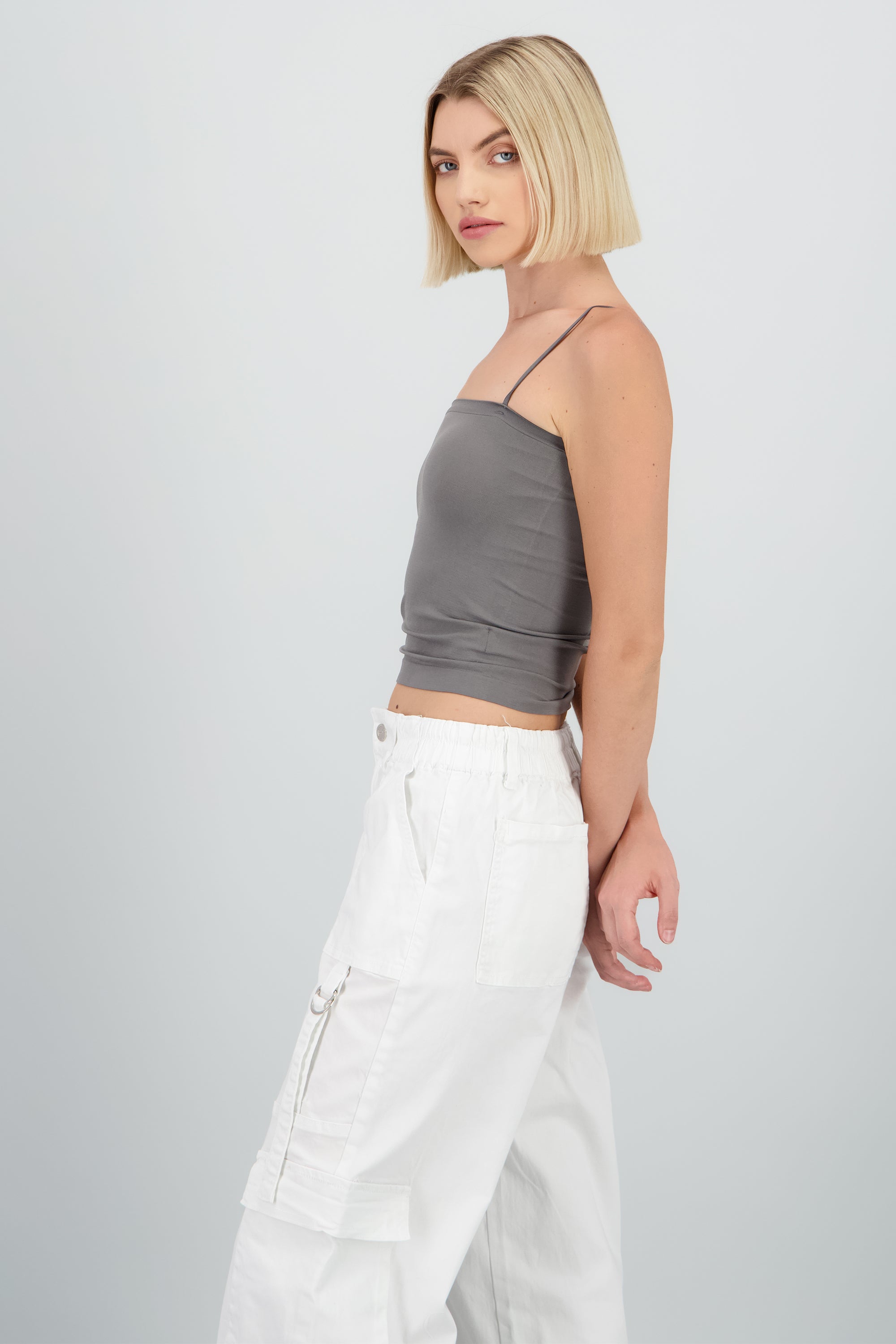 Top tubo con copas GRIS