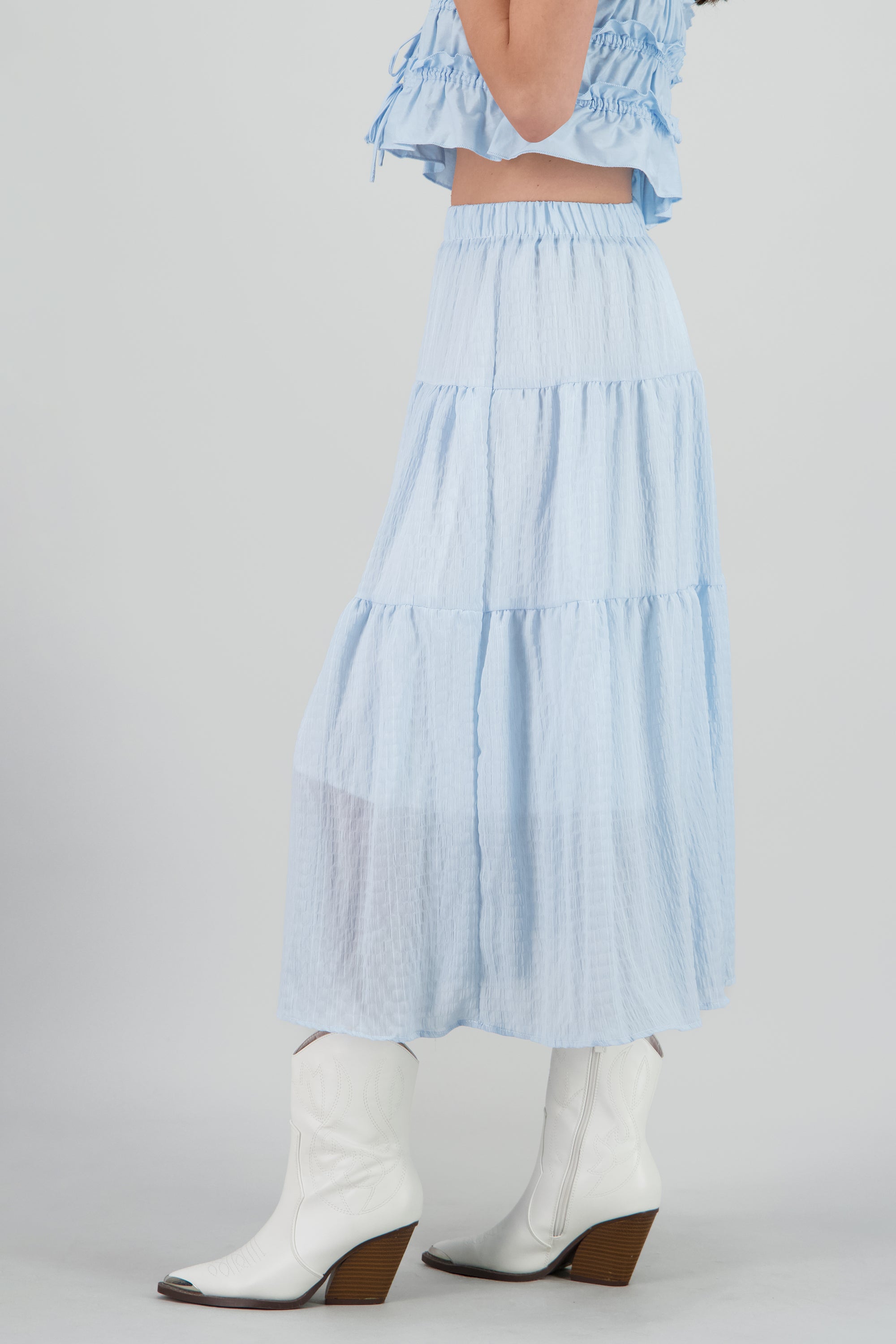 Falda midi textura AZUL CIELO